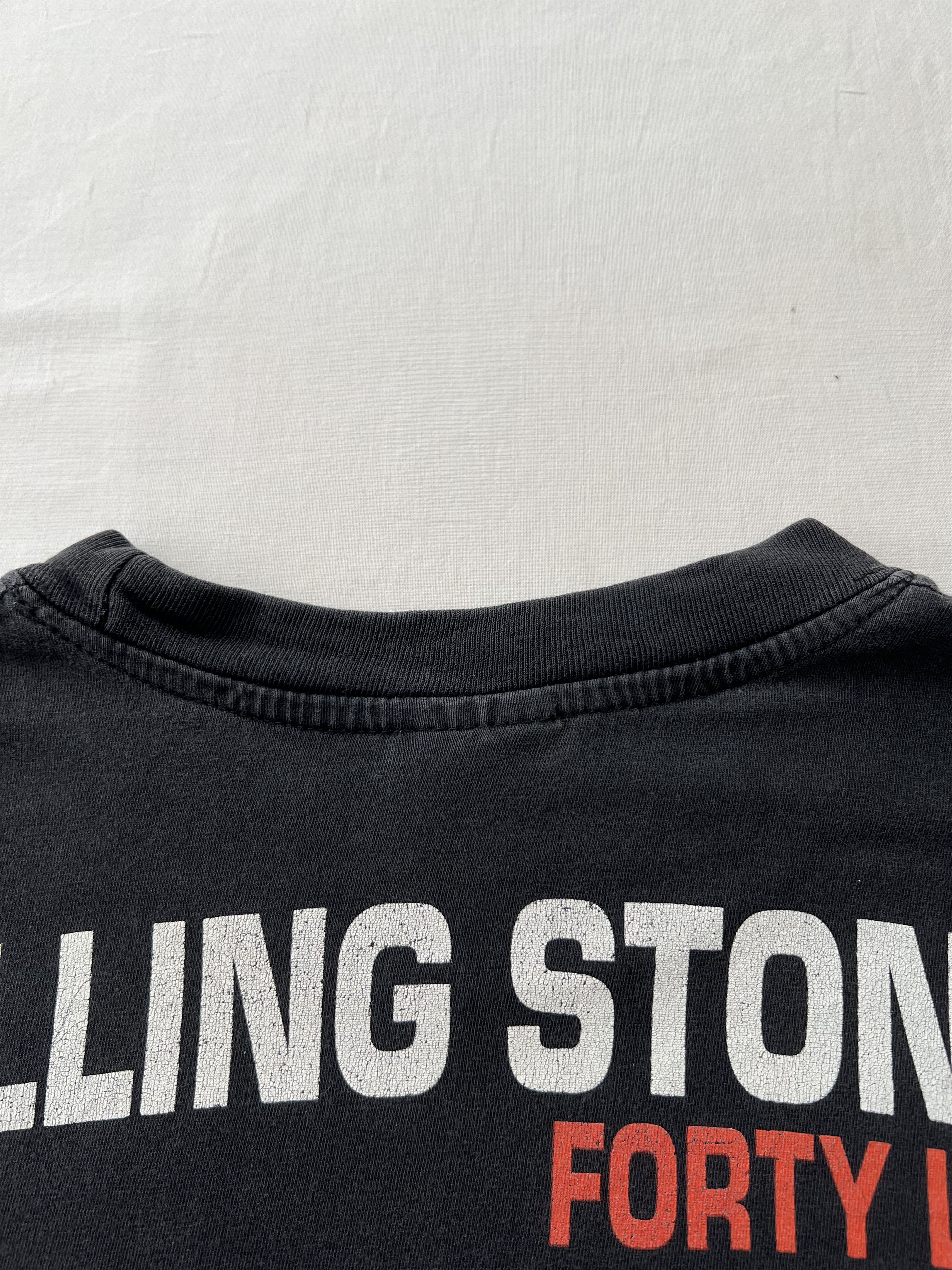 Band Tees Vintage 2003 Rolling Stones Forty Licks Tour Black T-shirt Size US L / EU 52-54 / 3 - 14 Thumbnail