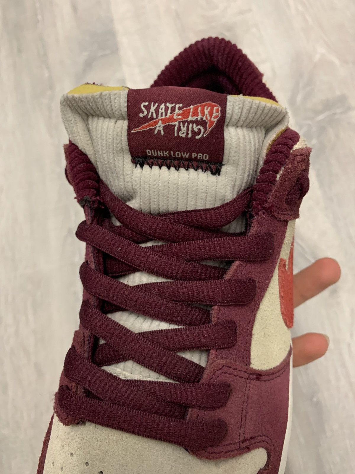 Nike SB Nike sb dunk skate like a girl Size US 8.5 / EU 41-42 - 7 Thumbnail