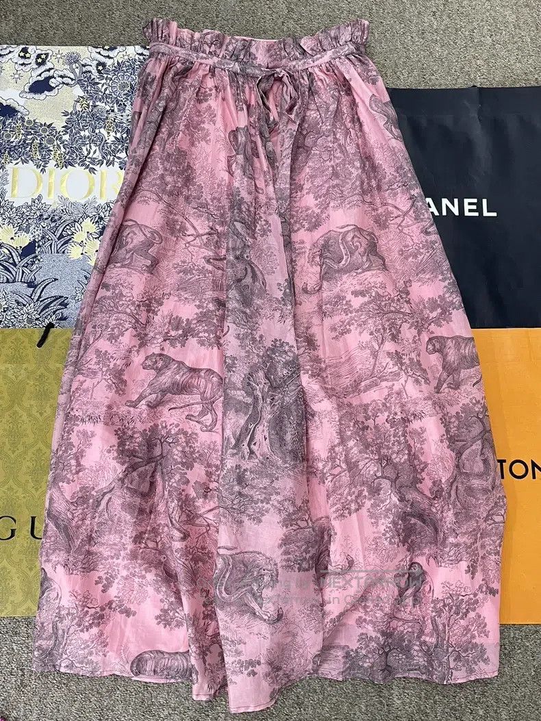 Dior Dior Vacation Series Pink Juyi Animal Print Long Skirt Size 26" / US 2 / IT 38 - 1 Thumbnail