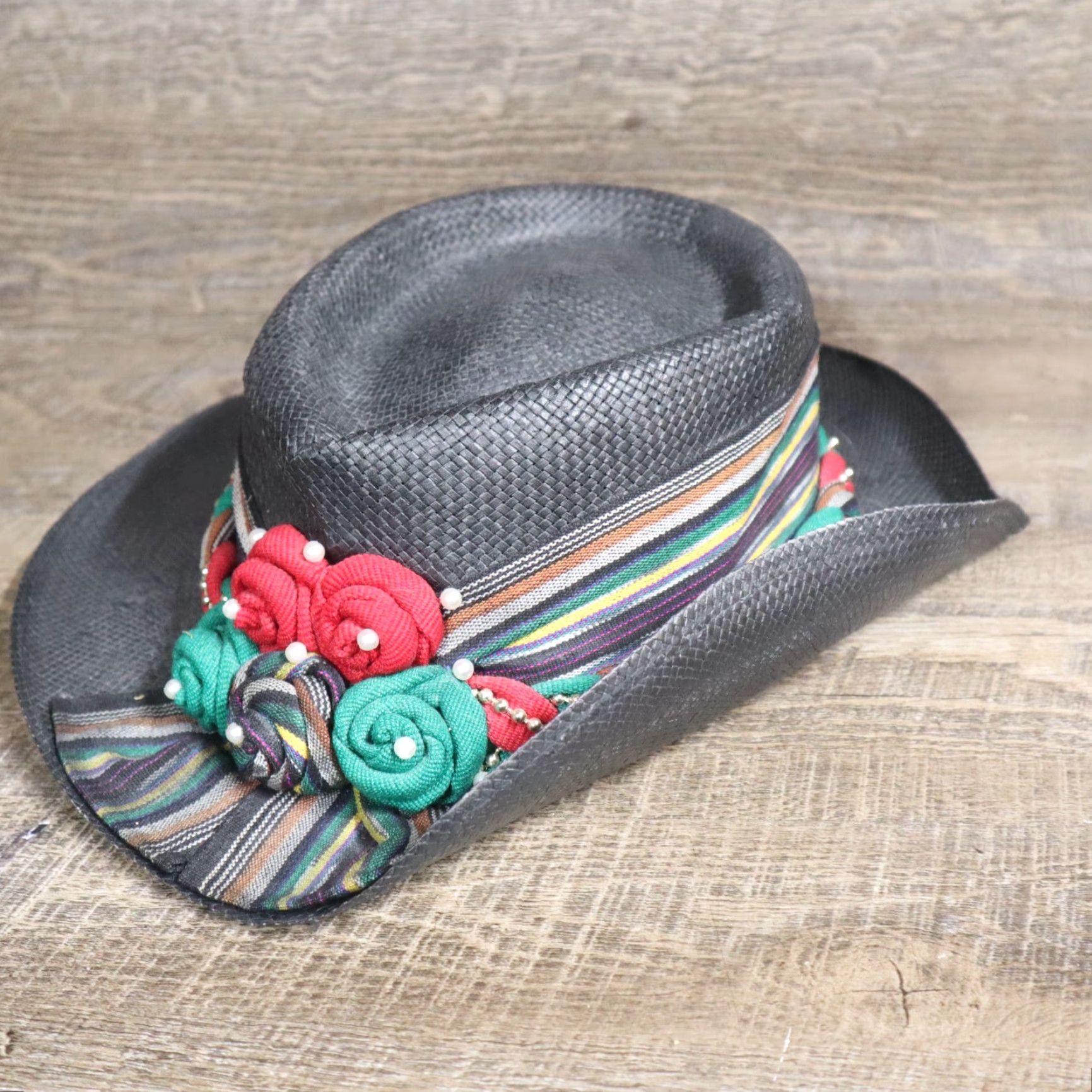Vintage VINTAGE Hatlanta Wide Brim Straw Hat Women's One Size Black Beaded Band Summer Accessories Size ONE SIZE - 2 Thumbnail