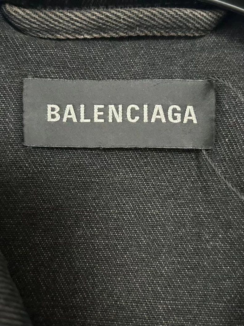 Balenciaga balenciaga distressed black denim jacket Size US L / EU 52-54 / 3 - 3 Thumbnail