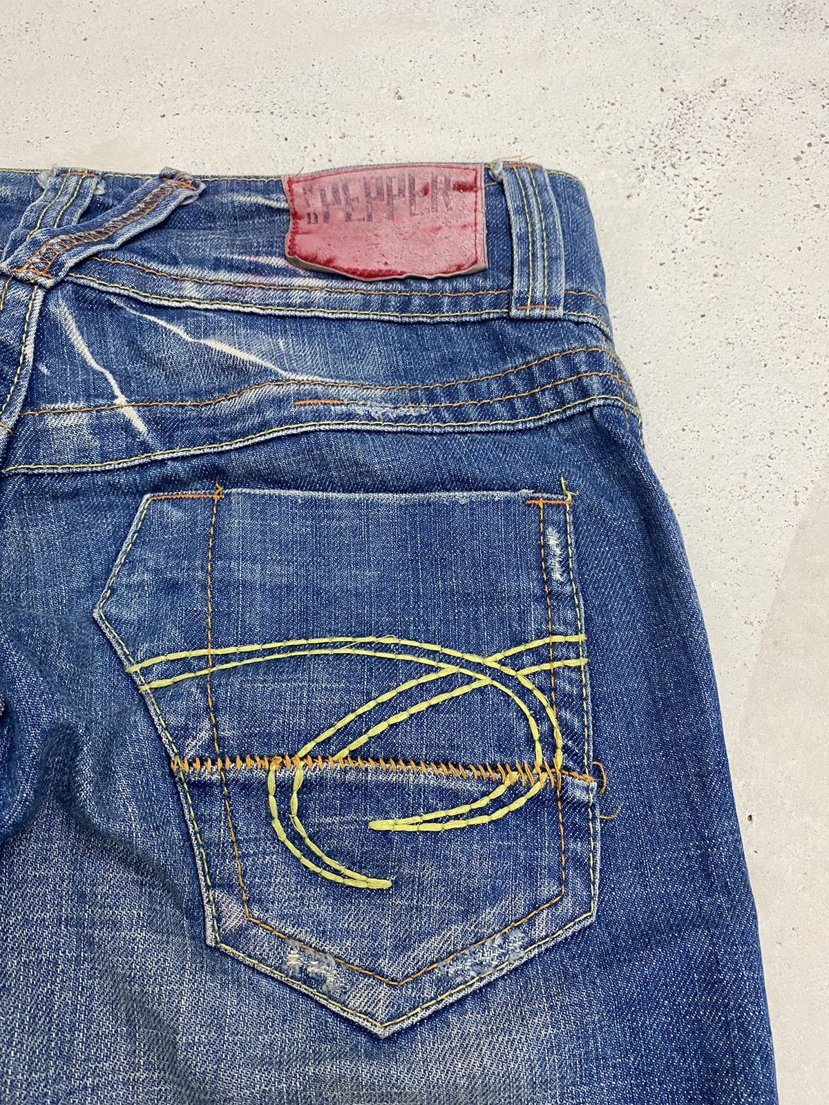 Japanese Brand × Le Grande Bleu (L.G.B.) Flare Red Pepper Jean Japan Unisex Mud Washed Upper Clawn Size US 29 - 11 Thumbnail