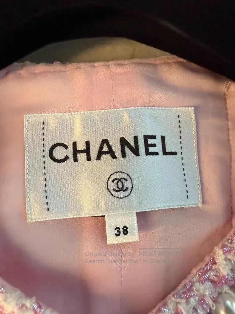 Chanel 25p pink pearls jacket