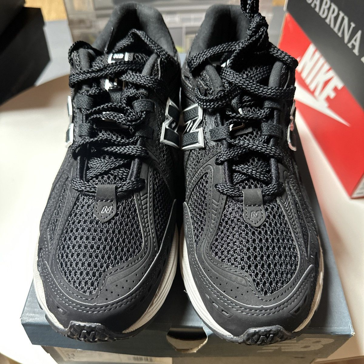 New Balance *NEW* Size 11 Men US. New Balance 1906R black/ White Size US 11 / EU 44 - 12 Thumbnail