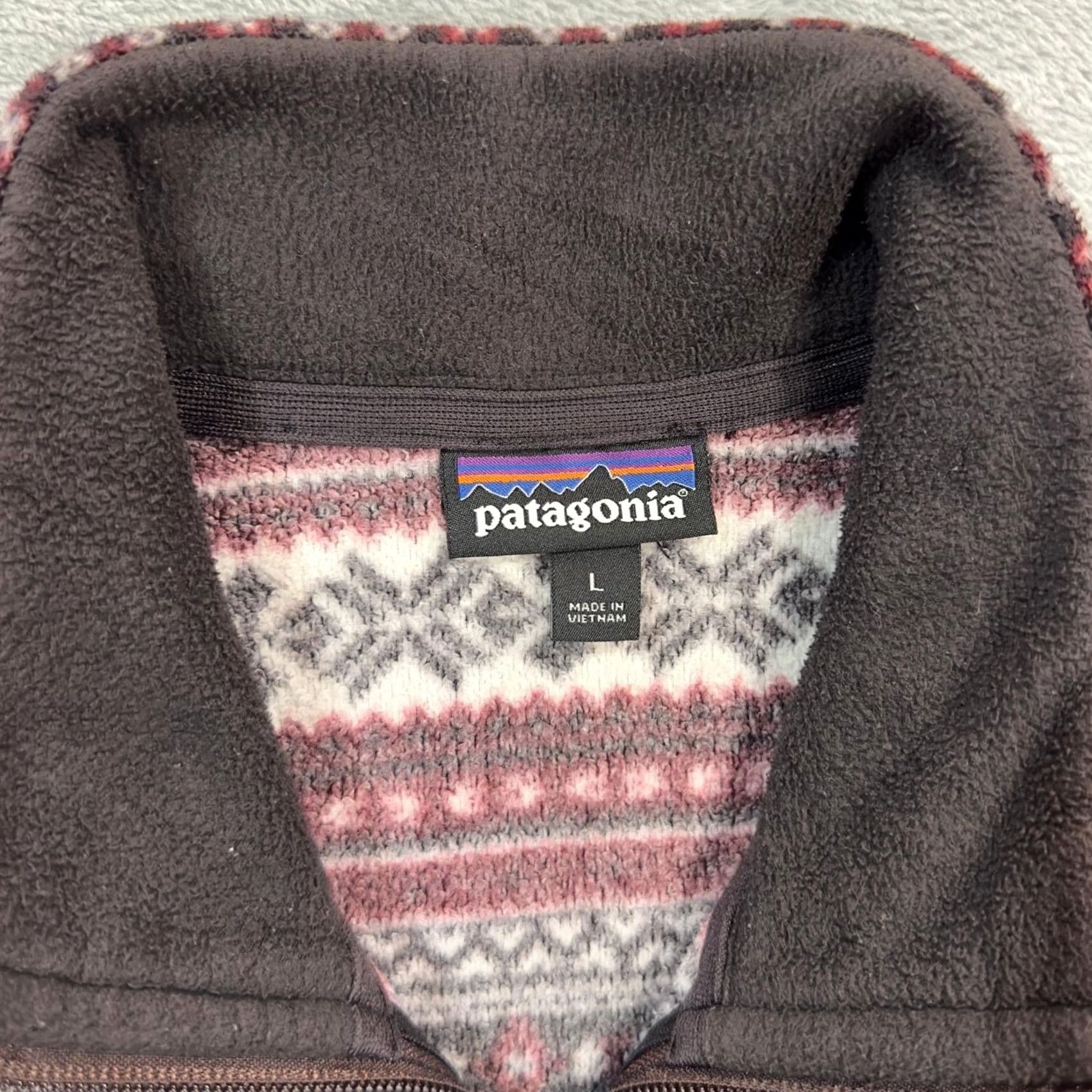 Patagonia Y2K Patagonia Fleece Full Zip Jacket Burgundy Geometric Fair Isle Mens Large Size US L / EU 52-54 / 3 - 6 Thumbnail