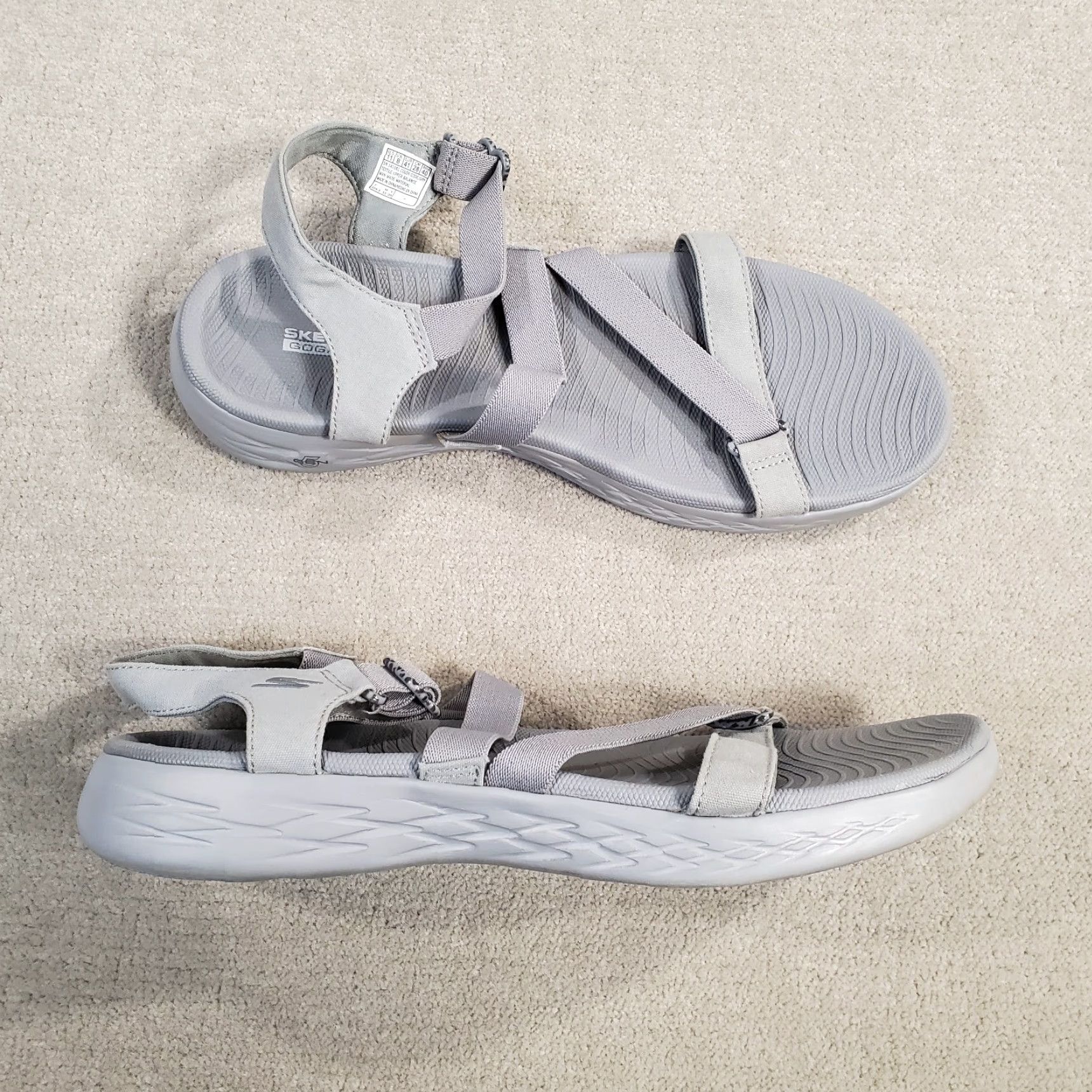 SKECHERS Skechers Goga Mat Sandals Womens 11 Gray Buckle Casual Comfort Walking Open Toe Flat Sandal Shoes Size US 11 / IT 41 - 2 Thumbnail