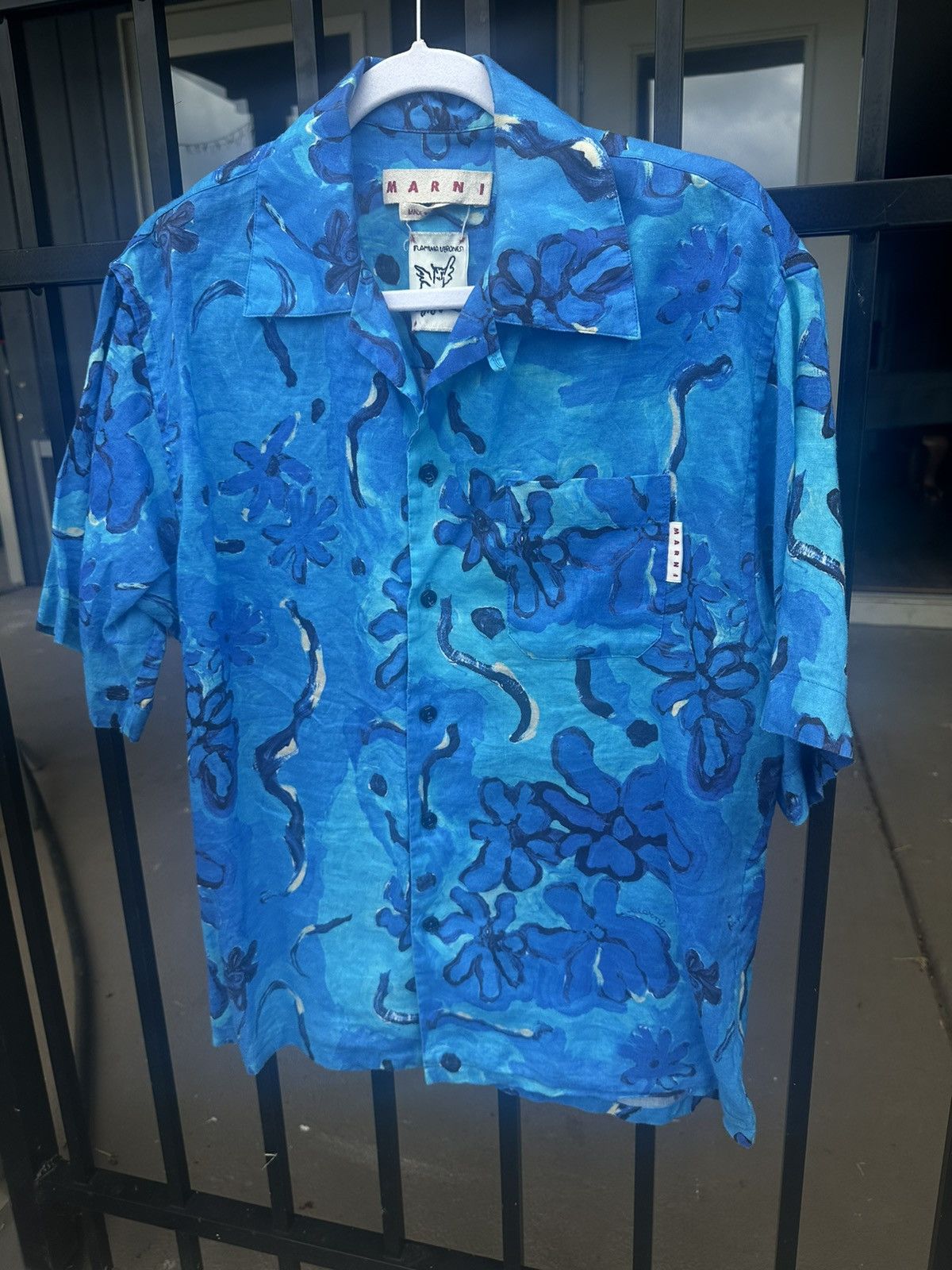 Marni Marni blue flower shirt Size US L / EU 52-54 / 3 - 1 Thumbnail