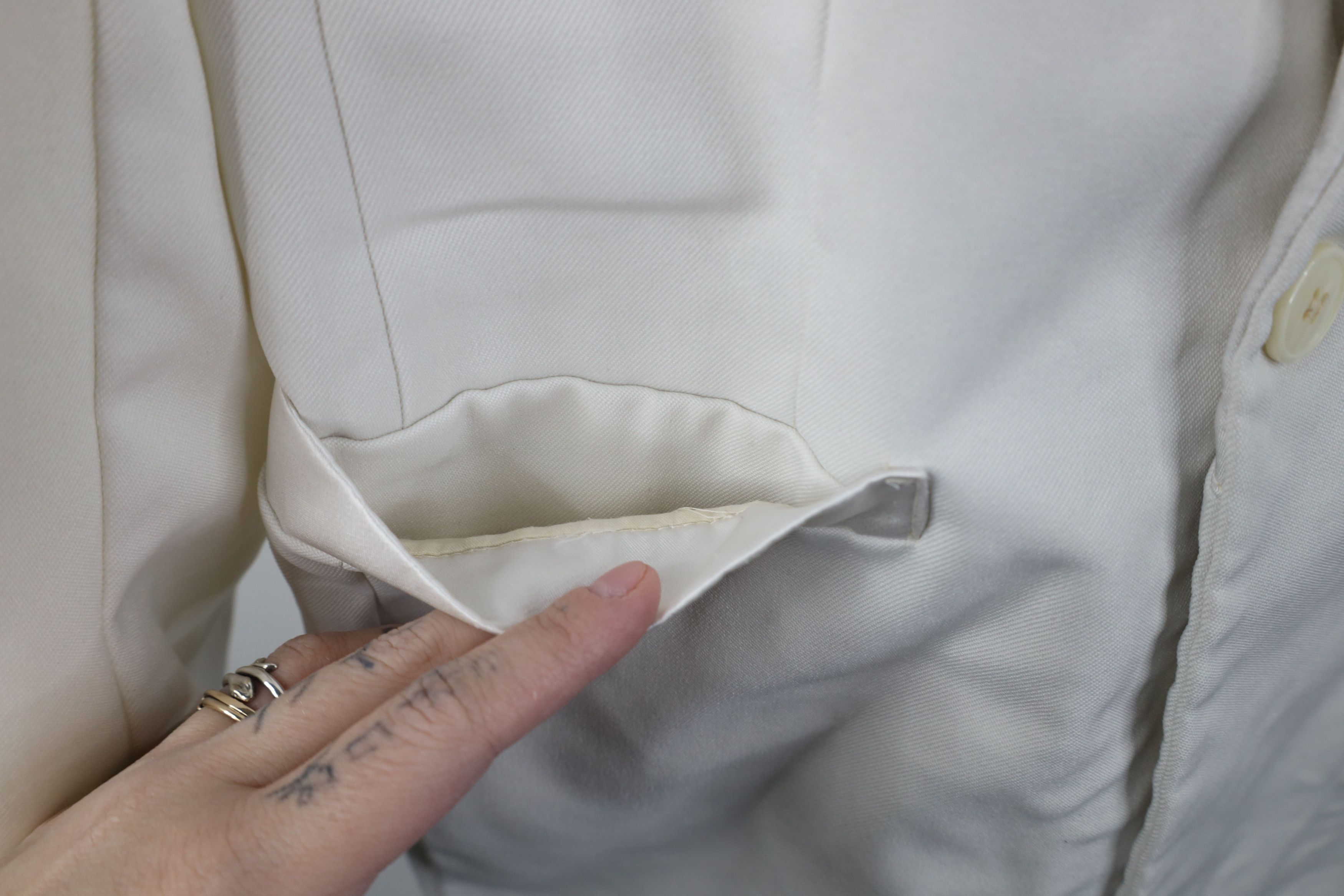 Vintage Vintage 80s 90s Streetwear Tuxedo Prom Suit Jacket White Size US XL / EU 56 / 4 - 8 Thumbnail