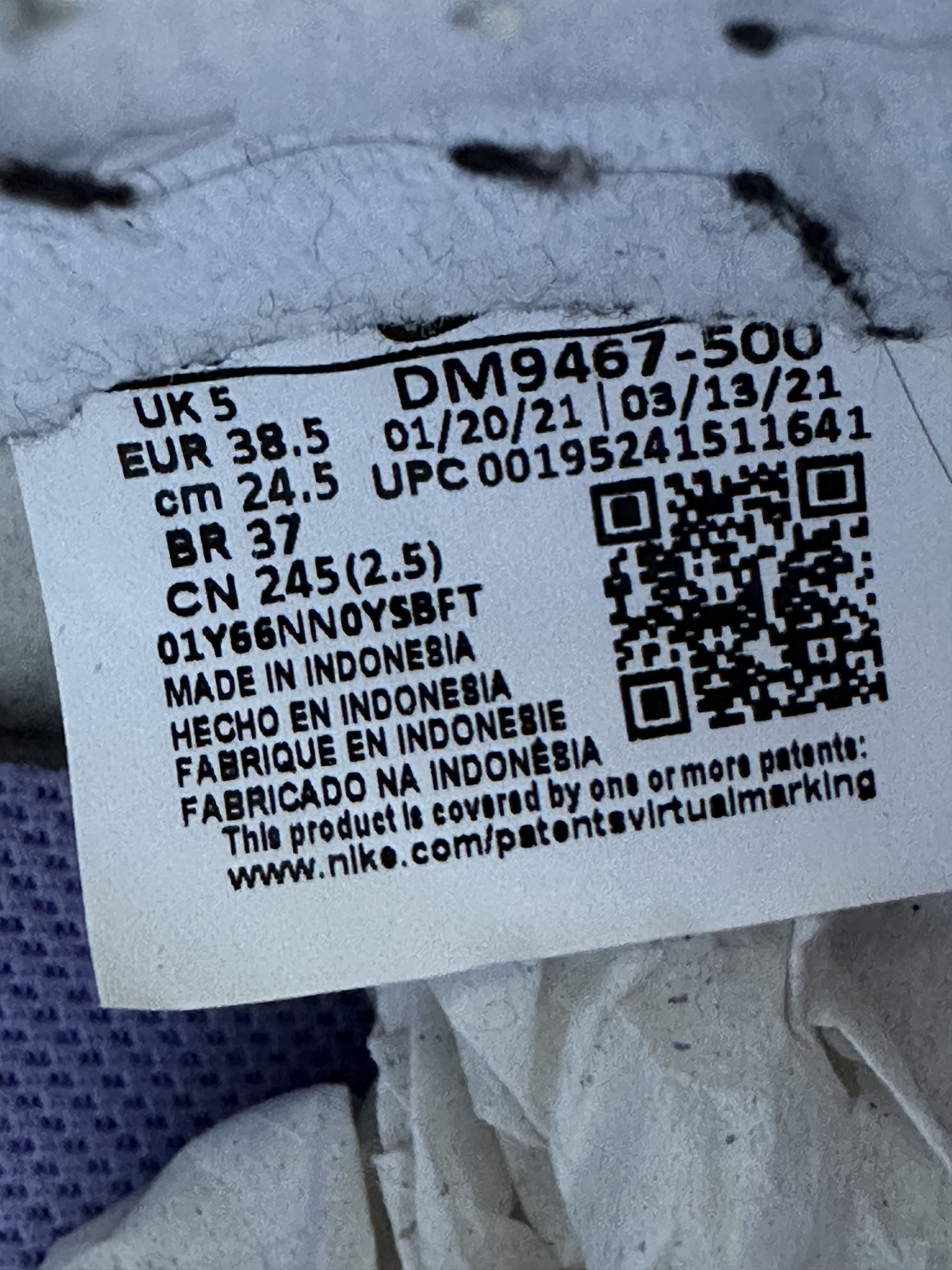 Nike PREOWNED WMNS NIKE DUNK LOW OG "PURPLE PULSE" Size US 7.5 / IT 37.5 - 16 Thumbnail