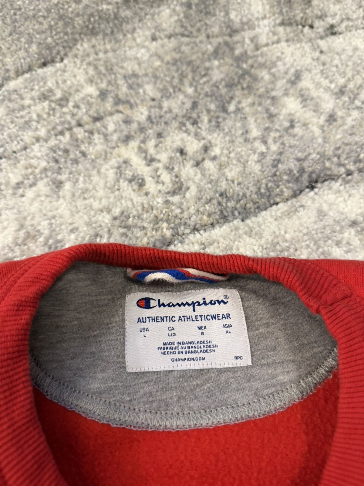 Champion Champion Red Crewneck Size US L / EU 52-54 / 3 - 4 Thumbnail