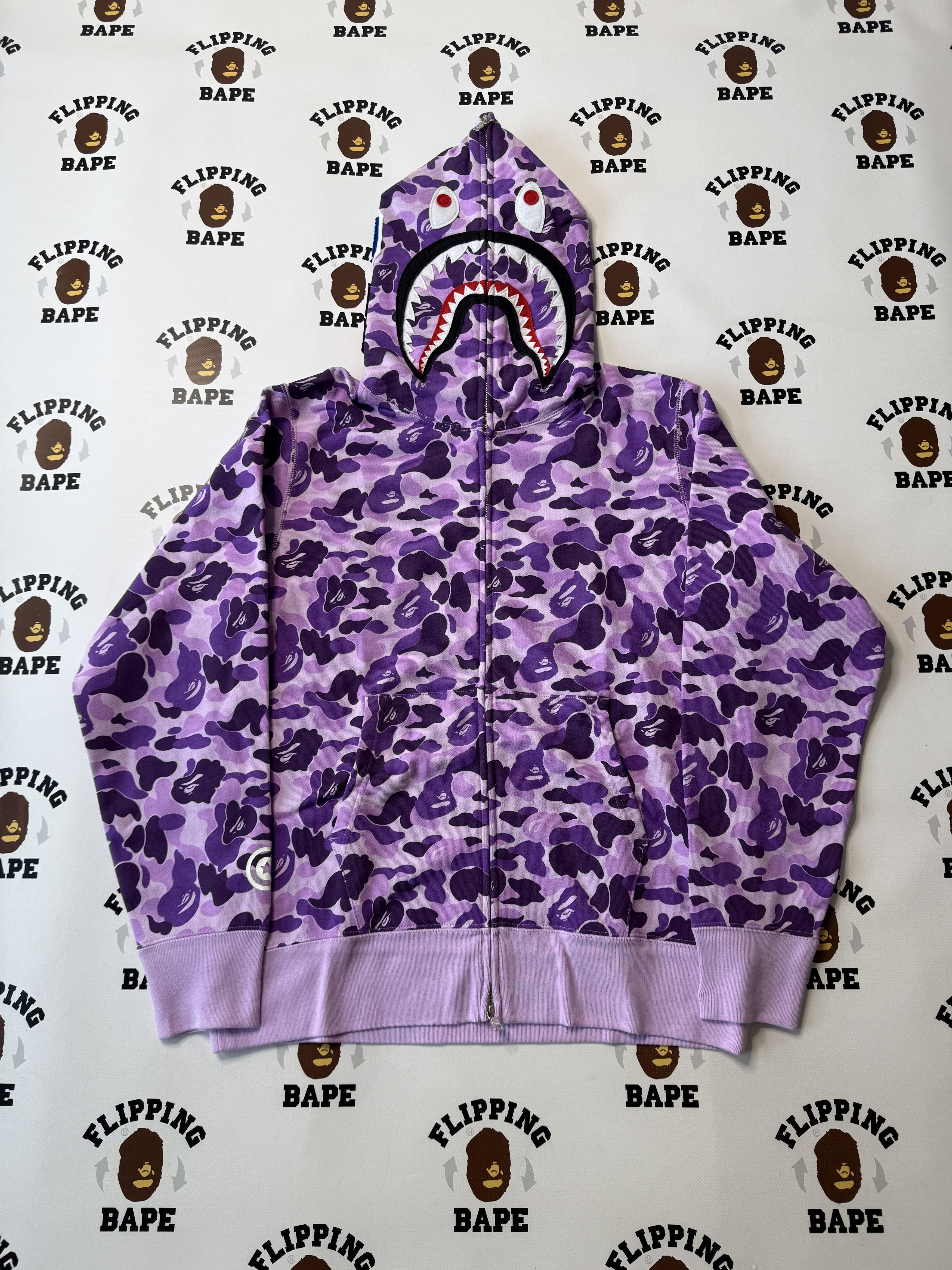Bape BAPE STORE TAIPEI SHARK FULL ZIP HOODIE (2025) Size US L / EU 52-54 / 3 - 1 Thumbnail