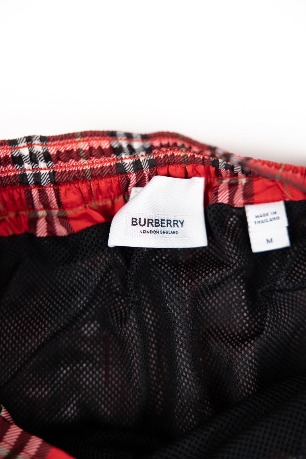 Burberry Burberry Plaid Nylon Shorts Size US 32 / EU 48 - 3 Thumbnail