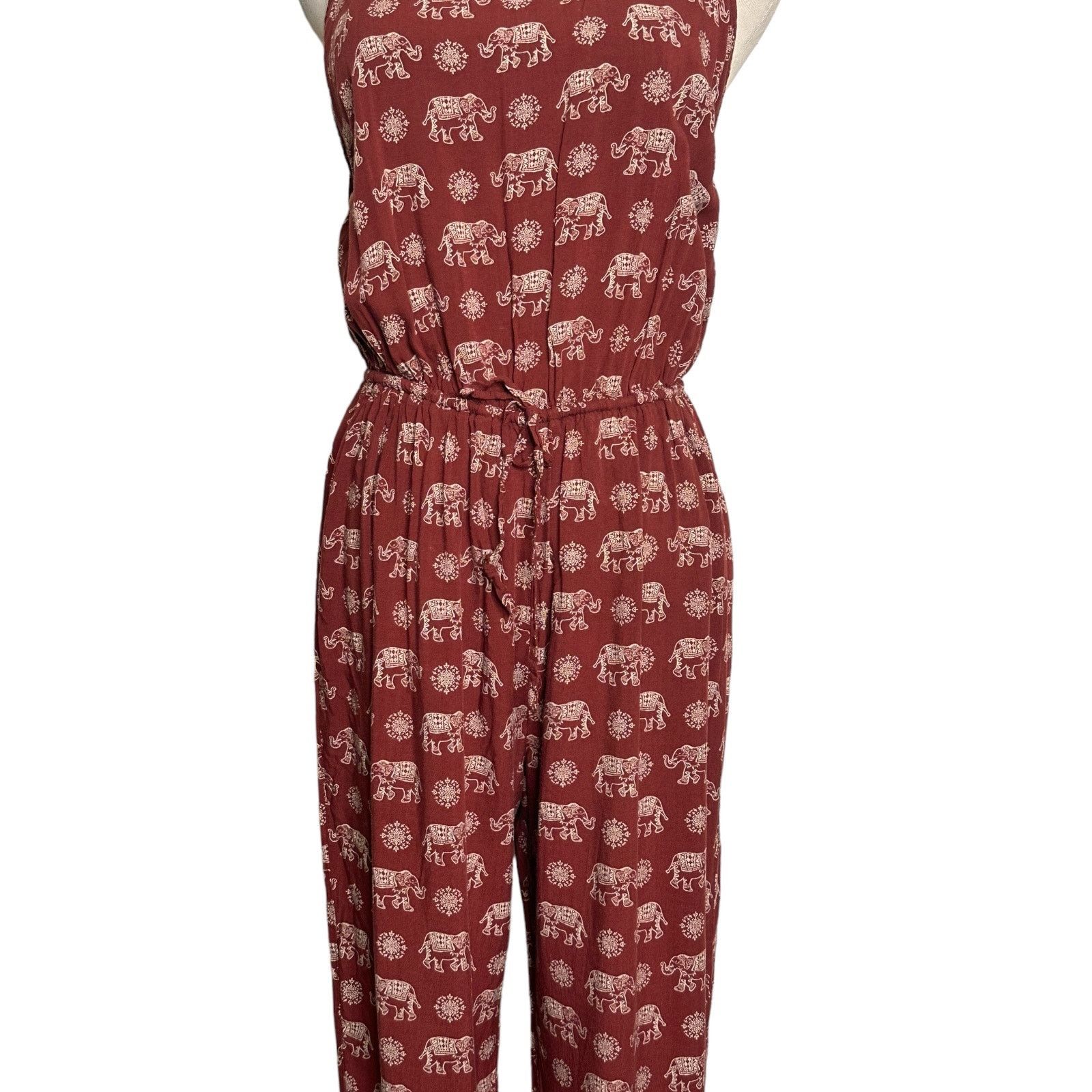 Forever 21 Forever 21 brown elephant print sleeveless jumpsuit size M Size 30" / US 8 / IT 44 - 9 Thumbnail