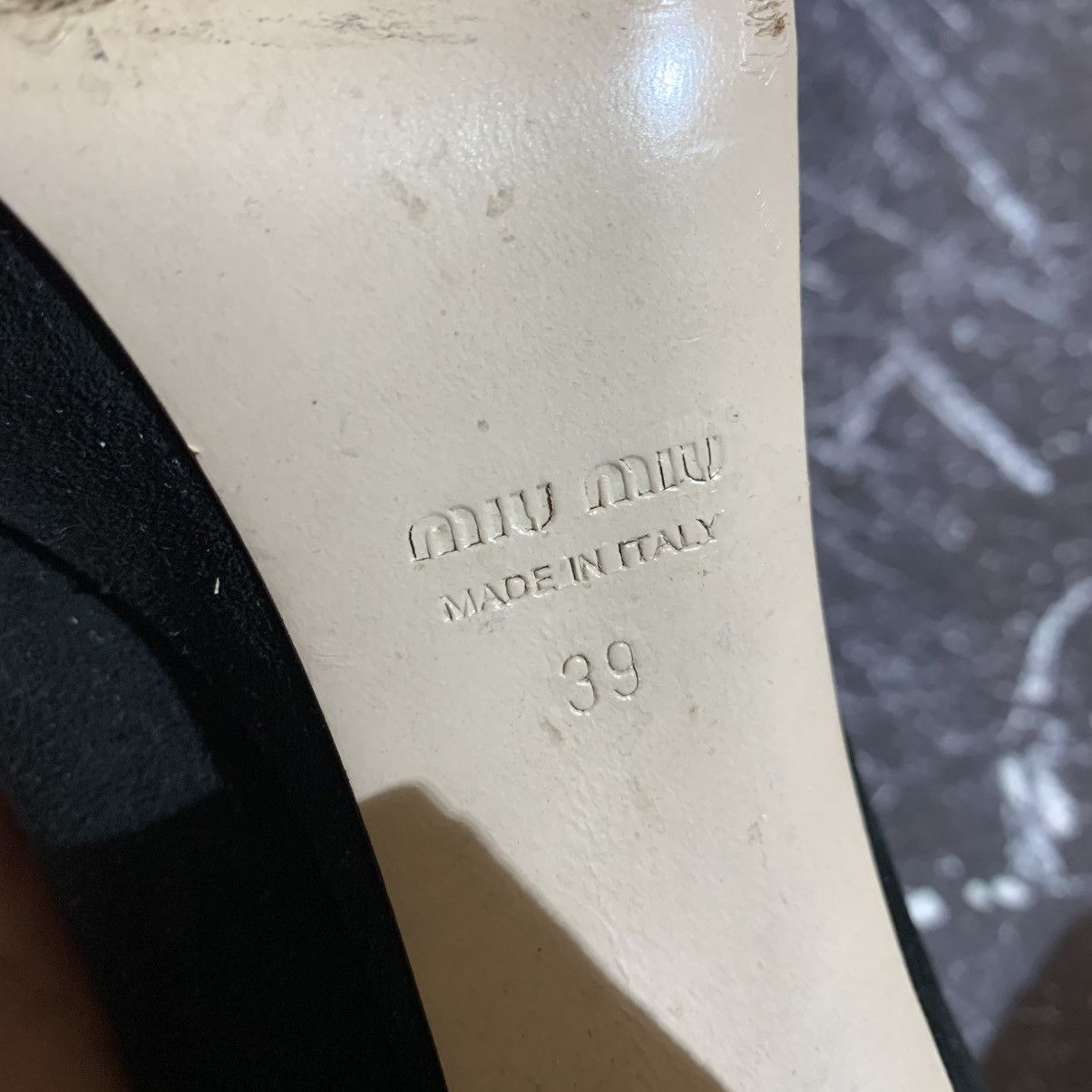 Miu Miu Miu Miu Women’s Black Suede Heels Size 39 Size US 9 / IT 39 - 8 Thumbnail