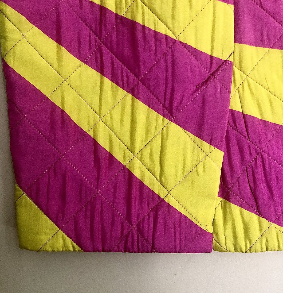 Dries Van Noten Dries Van Noten Runway AW14 Quilted Psychedelic Skirt Size 27" / US 4 / IT 40 - 13 Thumbnail