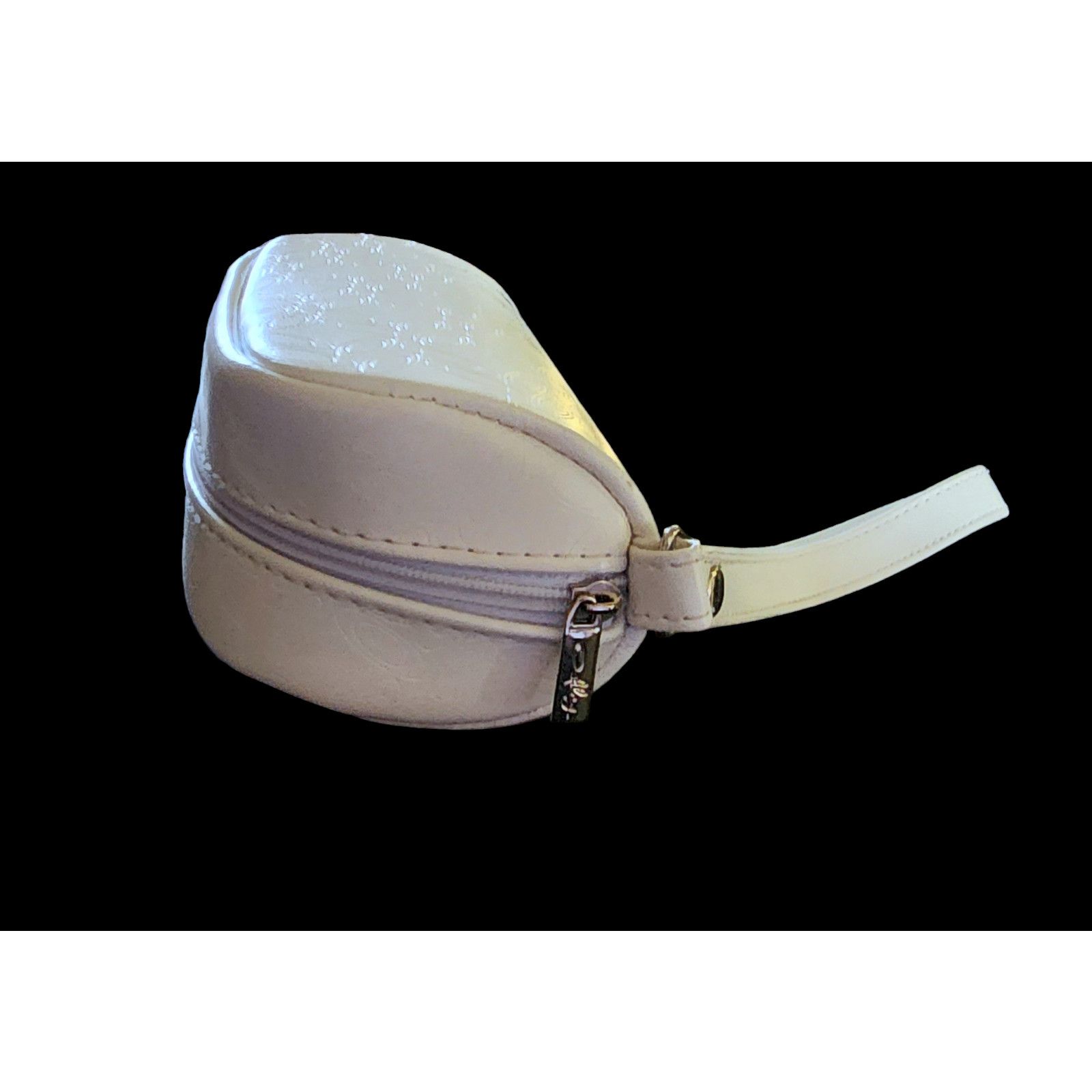 Oakley Oakley Sunglasses Glass Case Only White Strap Handle Zip EUC Size ONE SIZE - 8 Thumbnail