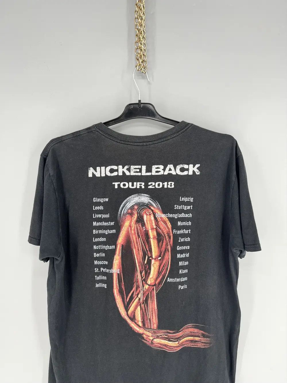 Band Tees Nickelback Feed The Machine Tour T-Shirt 2018 Size L Size US L / EU 52-54 / 3 - 10 Thumbnail