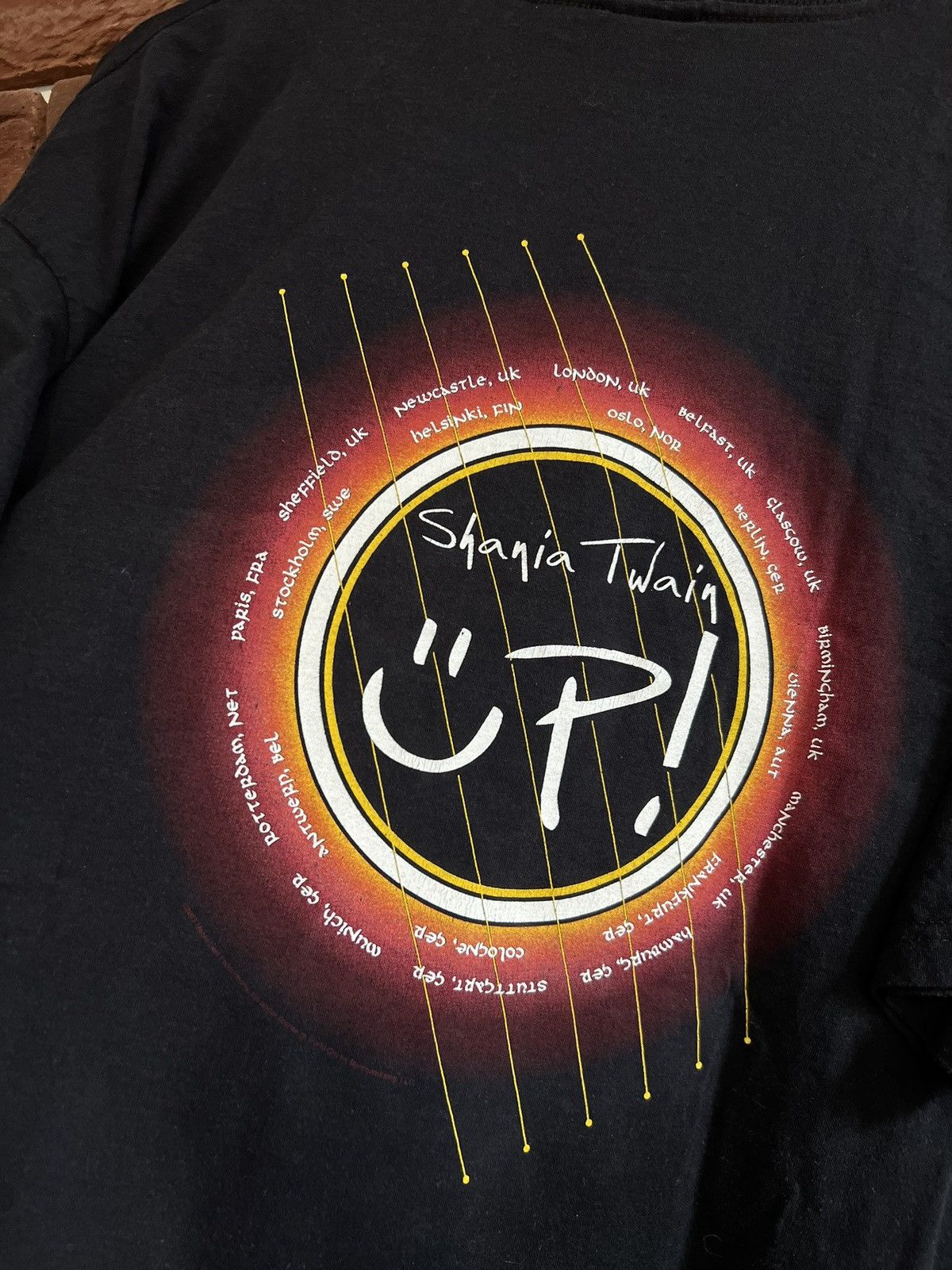 Band Tees Vintage Shania Twain 2003 UP Double Sided Tour Band T-Shirt Size US XL / EU 56 / 4 - 6 Thumbnail