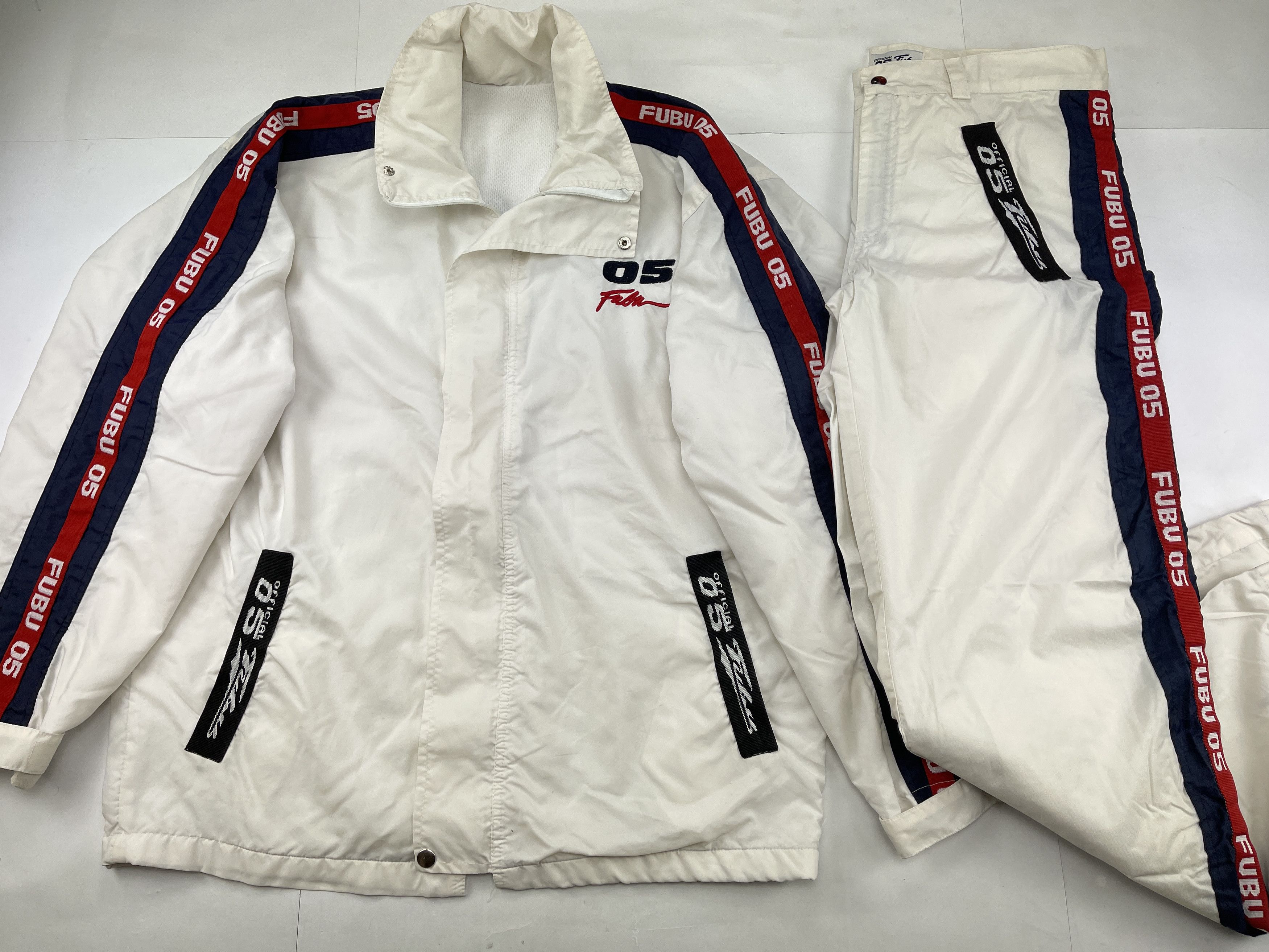 Fubu FUBU tracksuit, baggy track suit jacket and pants set 90s L Size US L / EU 52-54 / 3 - 2 Thumbnail