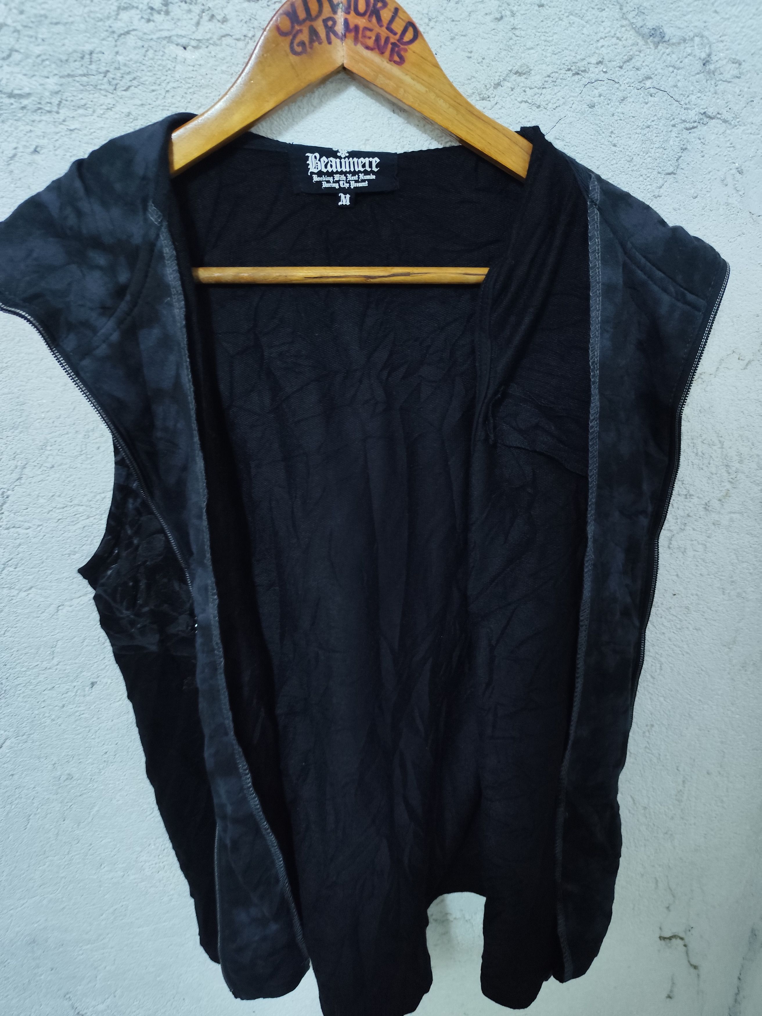 Beaumere Beumere gothic poem short sleeve hoodeiie Size US M / EU 48-50 / 2 - 8 Thumbnail