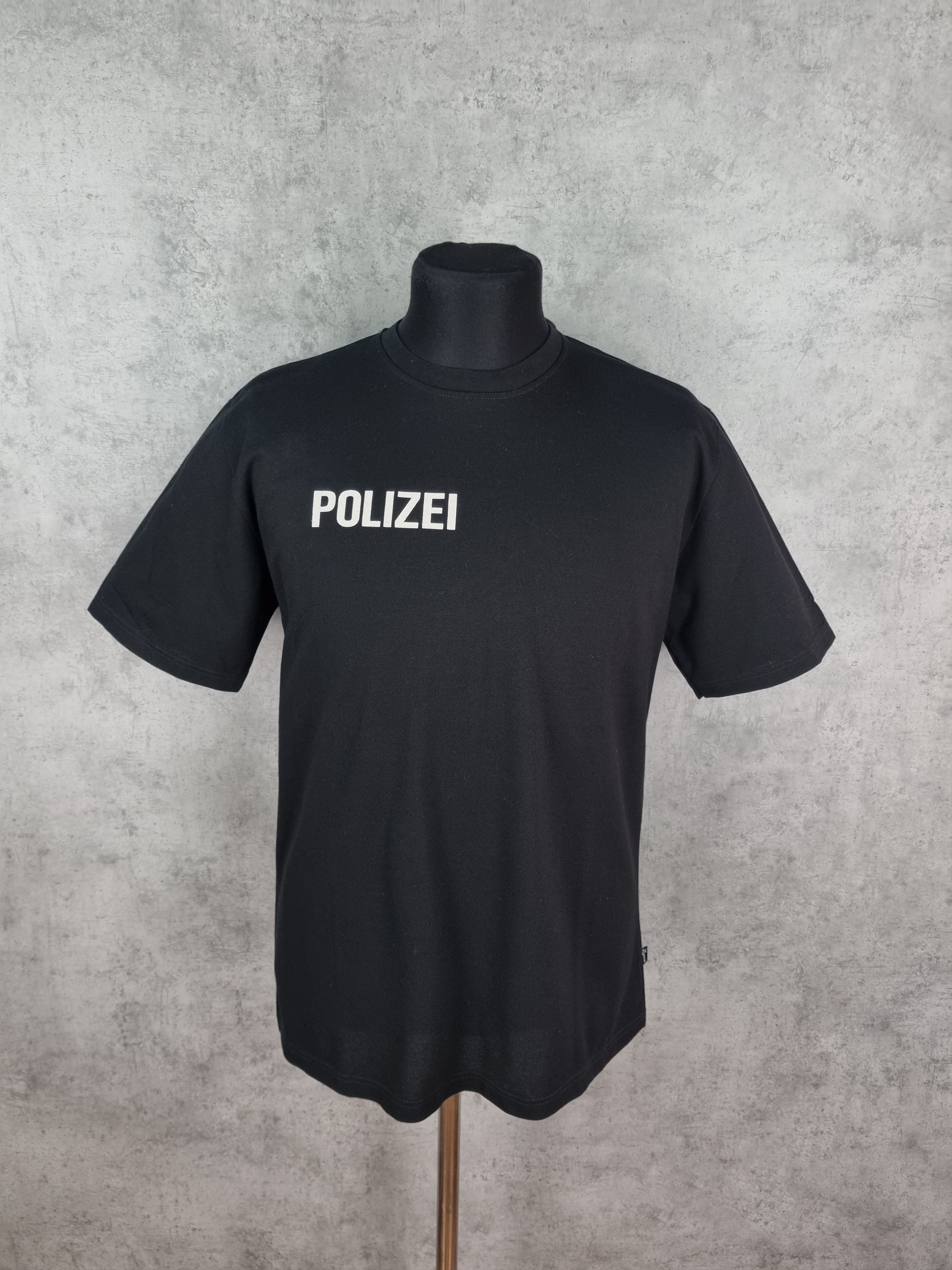 Vintage 90s Polizei Print Tee Shirt Vetements Style seen on Kanye Size US L / EU 52-54 / 3 - 1 Thumbnail