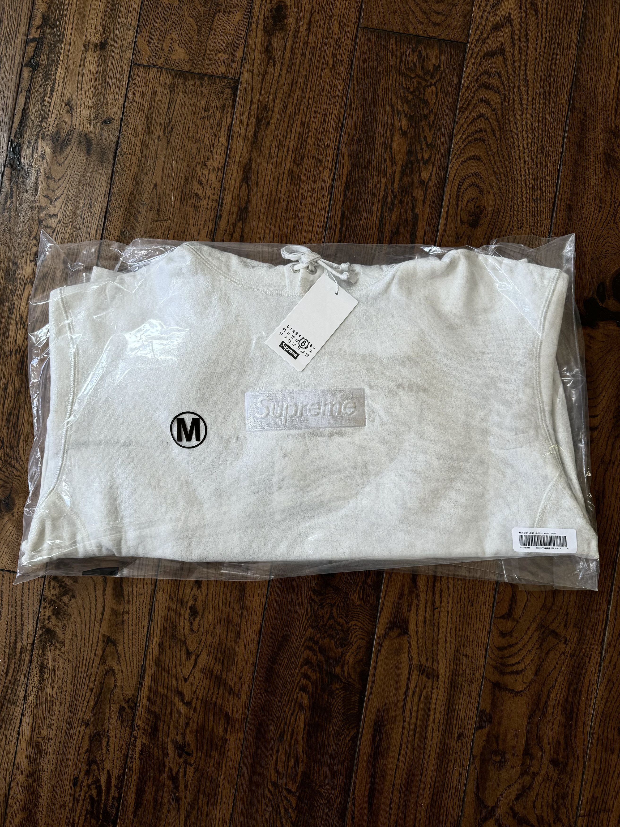 Maison Margiela × Supreme Supreme x Margiela Box Logo Tee NWT Size US M / EU 48-50 / 2 - 1 Thumbnail