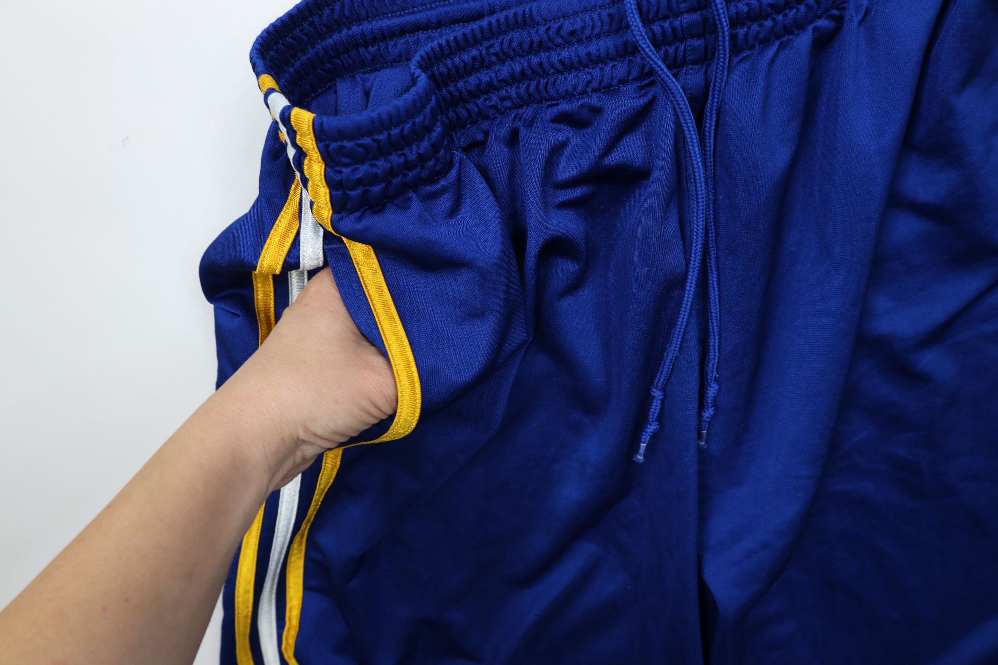 Adidas × Vintage Vintage Y2K Adidas Dazzle Striped Basketball Gym Shorts Size US 38 / EU 54 - 6 Thumbnail