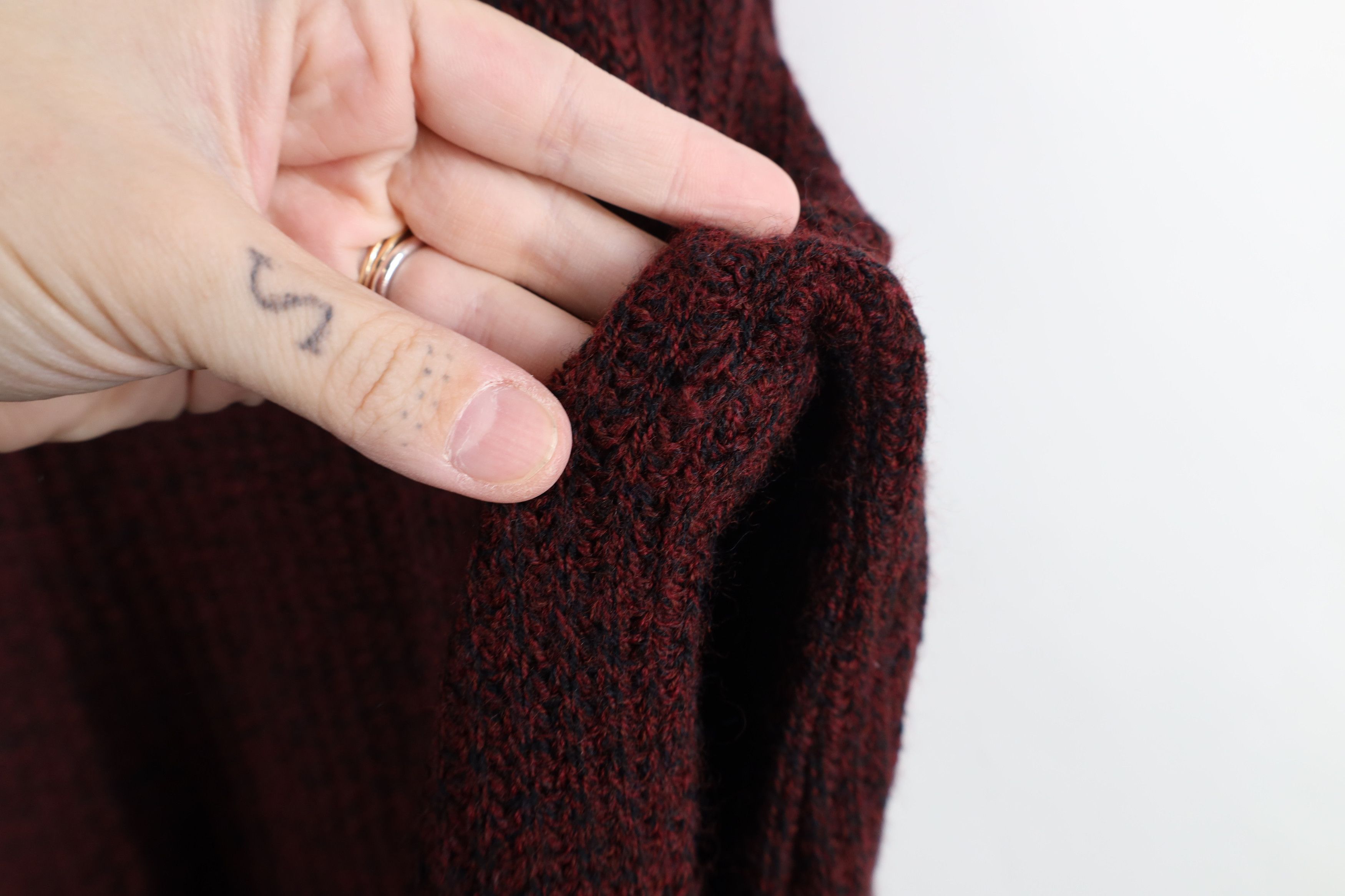 Vintage Vintage 90s Streetwear Ribbed Knit Crewneck Sweater Red USA Size US L / EU 52-54 / 3 - 5 Thumbnail