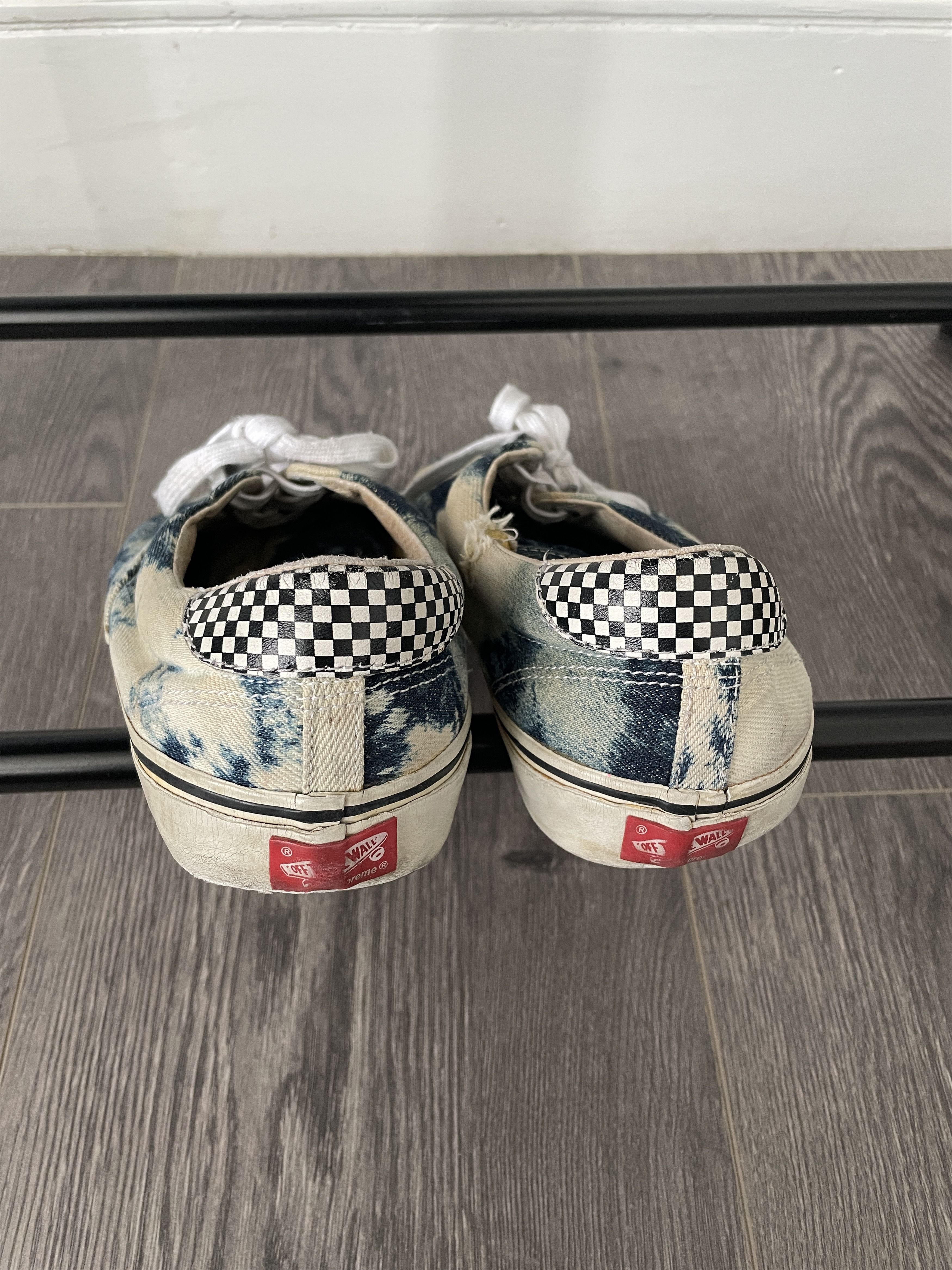 Supreme × Vans Supreme Vans Era 46 Bleached Denim Size US 9 / EU 42 - 4 Thumbnail