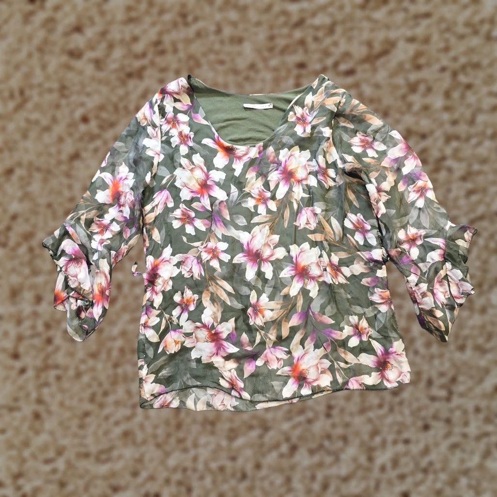 Vintage Tempo Paris Top Womens Medium Green Floral Silk Blend Flare Sleeve Chiffon Casual Classic 3/4 Sleeve Round Neck Size M / US 6-8 / IT 42-44 - 1 Thumbnail