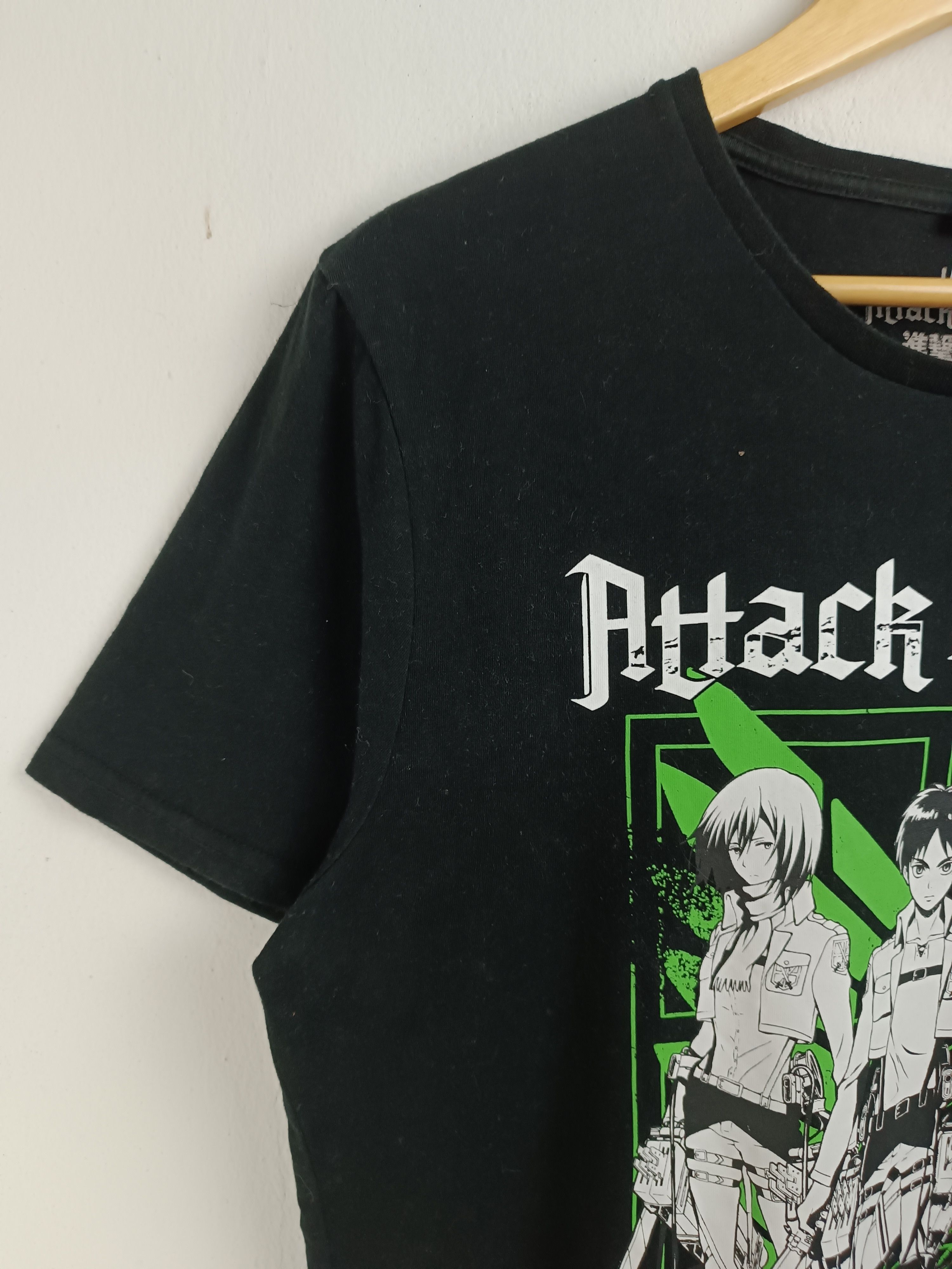 Anime VINTAGE ATTACK ON TITAN EARLY SCOUTS REG TEE naruto bleach Size US L / EU 52-54 / 3 - 5 Thumbnail