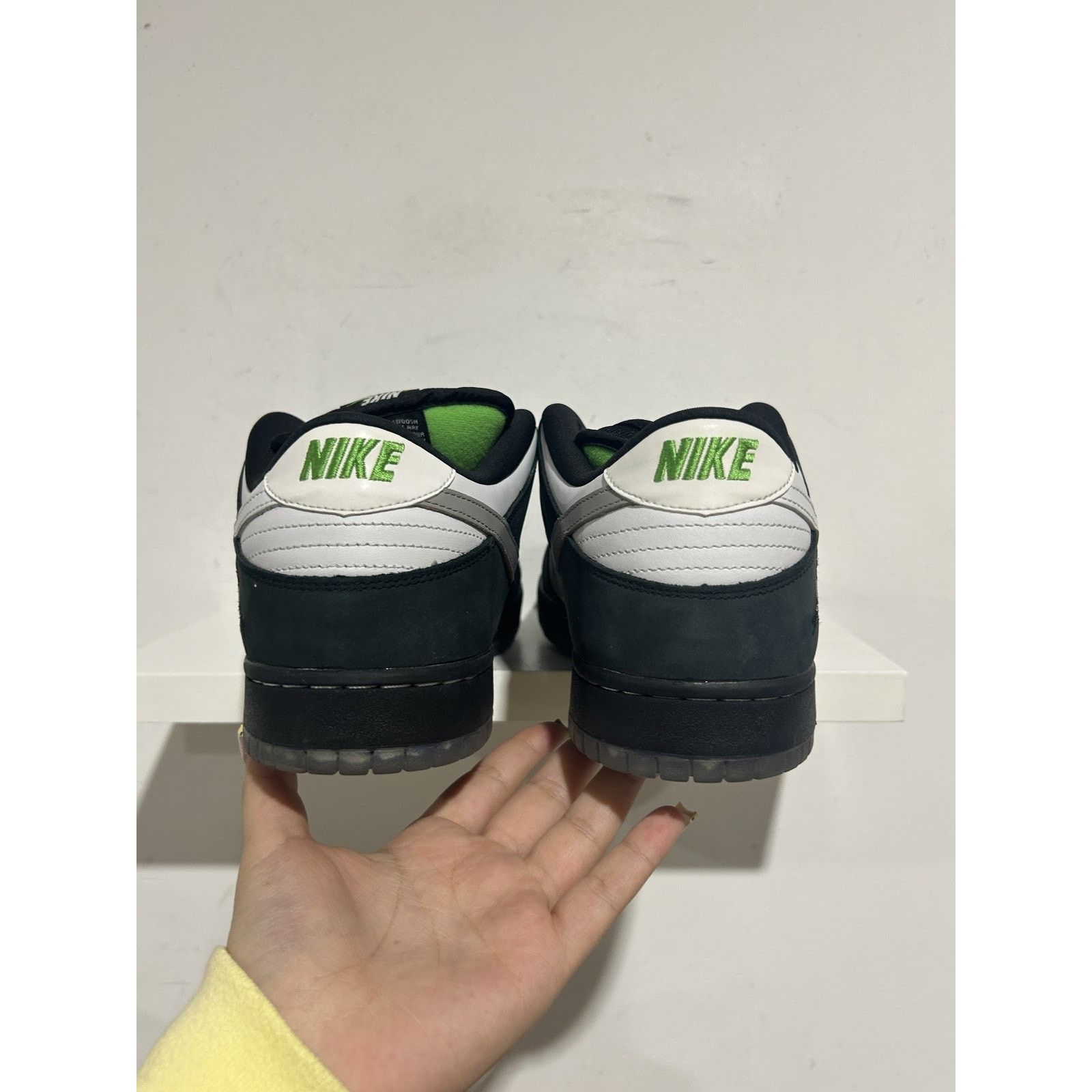 Nike NIKE DUNK LOW SB STAPLE PANDA PIGEON SIZE 14 PREOWNED Size US 14 / EU 47 - 3 Thumbnail