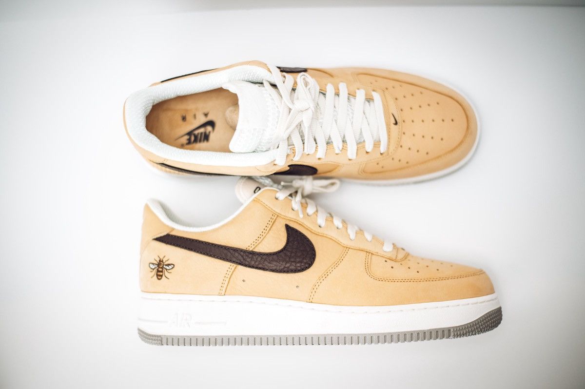 Nike Nike Air Force 1 Low- Manchester Bee Size US 12 / EU 45 - 9 Thumbnail