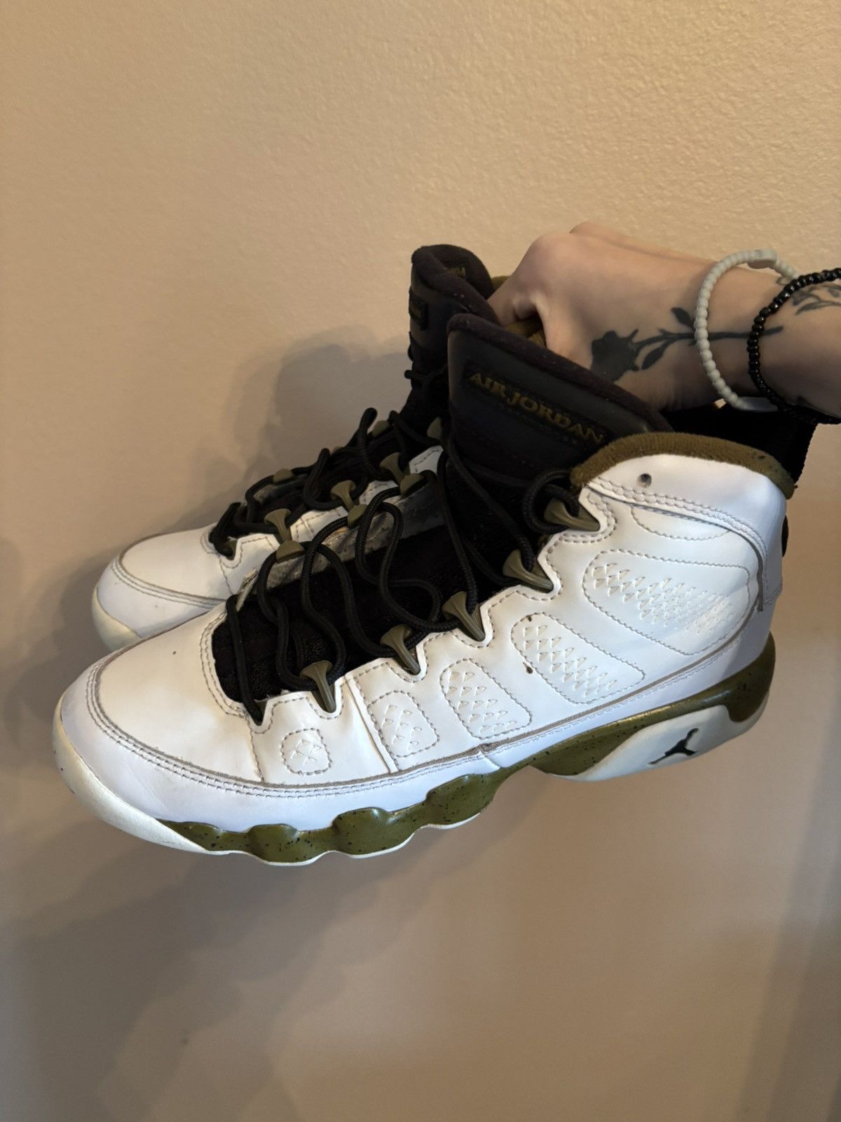 Jordan Brand Air Jordan 9 Retro BG 'Statue' Size US 6 / EU 39 - 6 Thumbnail