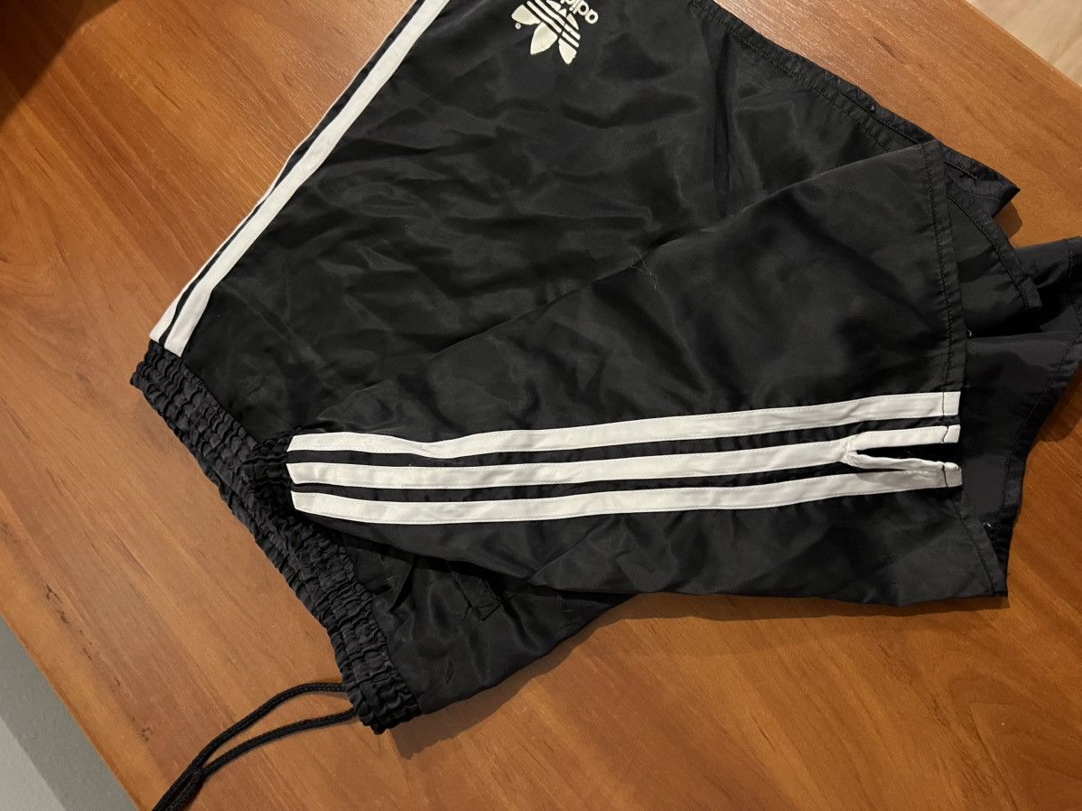 Adidas ADIDAS VINTAGE GLANZ SPRINTER MENS RETRO SHORTS SIZE L Black Size US 40 / EU 56 - 21 Thumbnail
