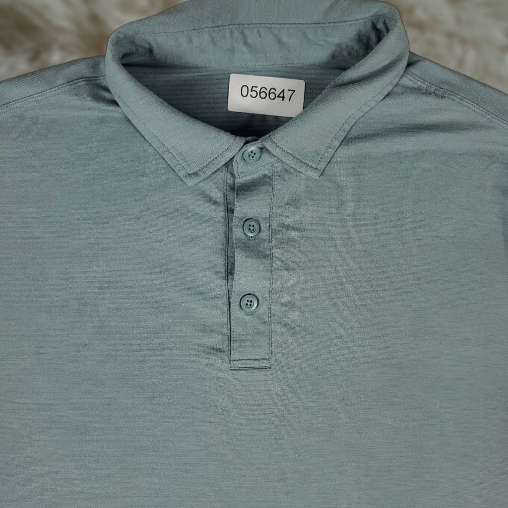 Lululemon Lululemon Polo Shirt Mens Small Blue/Gray Cotton Blend Short Sleeve Adult Size S Blue Polo Shirt Mens Size US S / EU 44-46 / 1 - 1 Thumbnail
