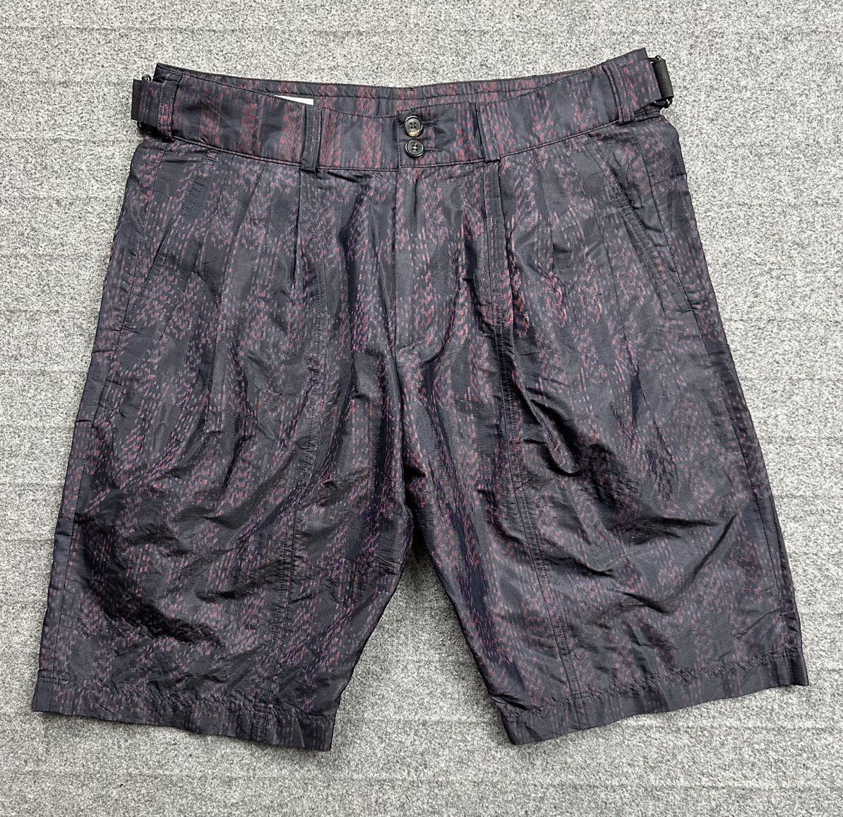 Dries Van Noten Dries Van Noten - Silk Printed Waist Shorts - Side Adjuster Size US 31 - 1 Thumbnail