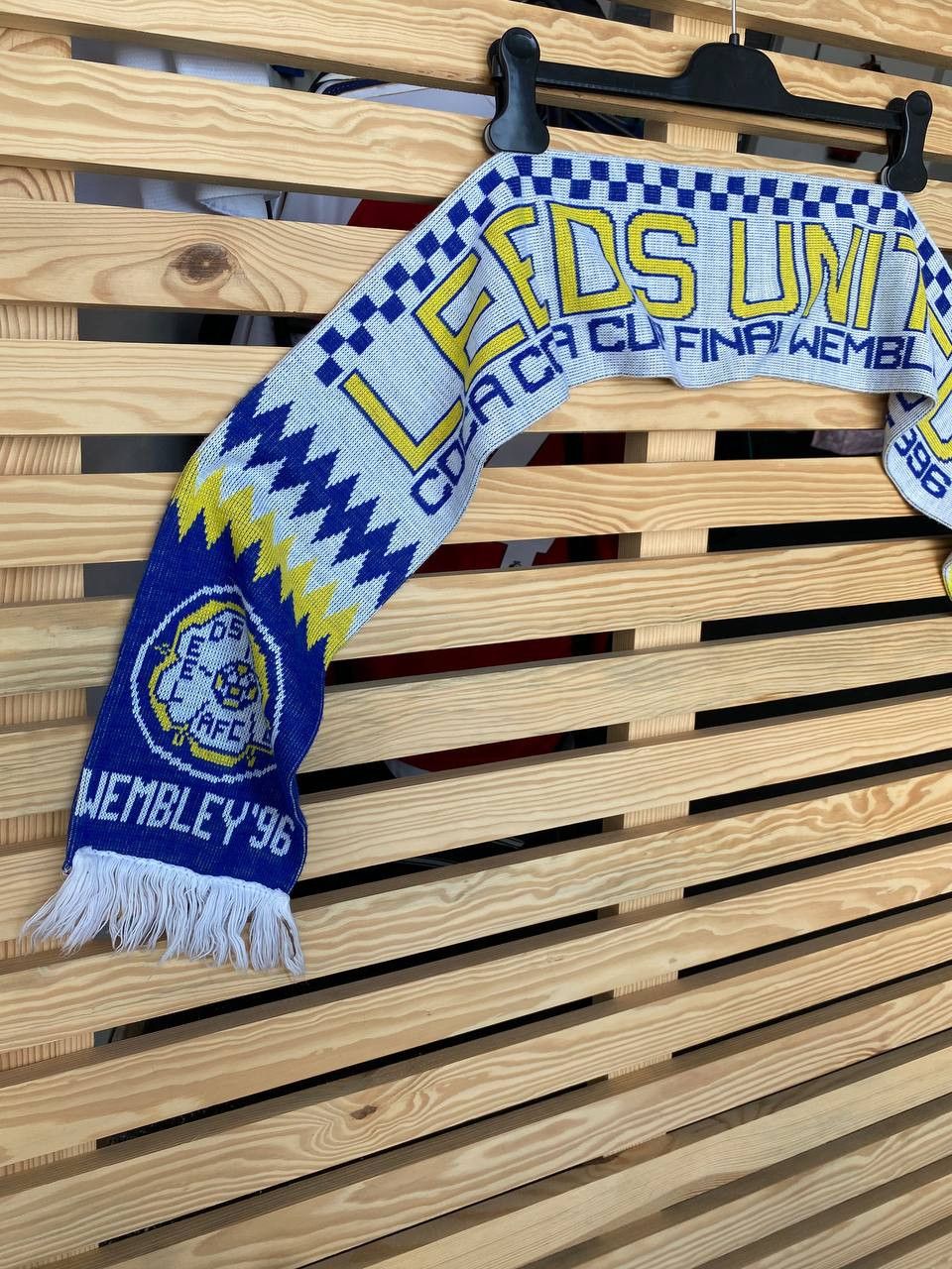 Vintage Vintage Leeds United Scarf 1996 Coca-Cola Cup Final Wembley Size ONE SIZE - 4 Thumbnail