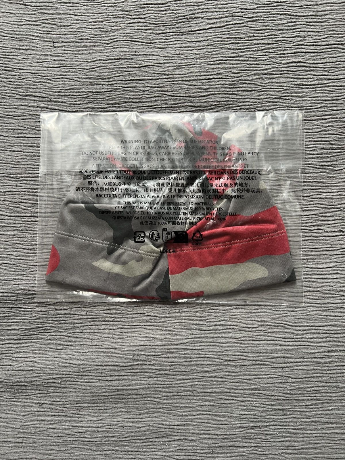 Supreme Supreme Base Layer Beanie Red Camo Size ONE SIZE - 2 Thumbnail