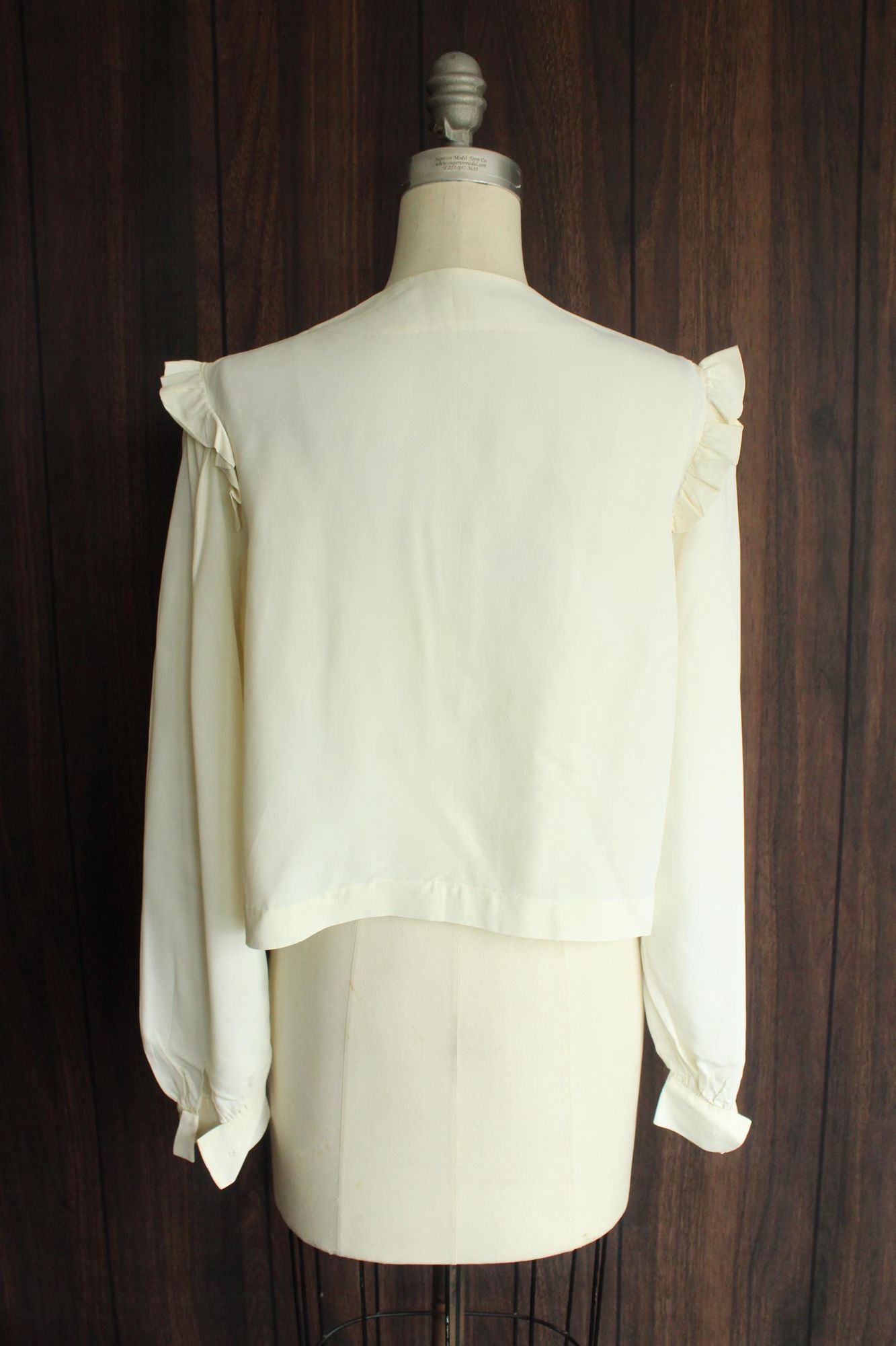 Vintage Vintage 1940s Bed Jacket, Winter White Rayon with Blue and P Size ONE SIZE - 8 Thumbnail