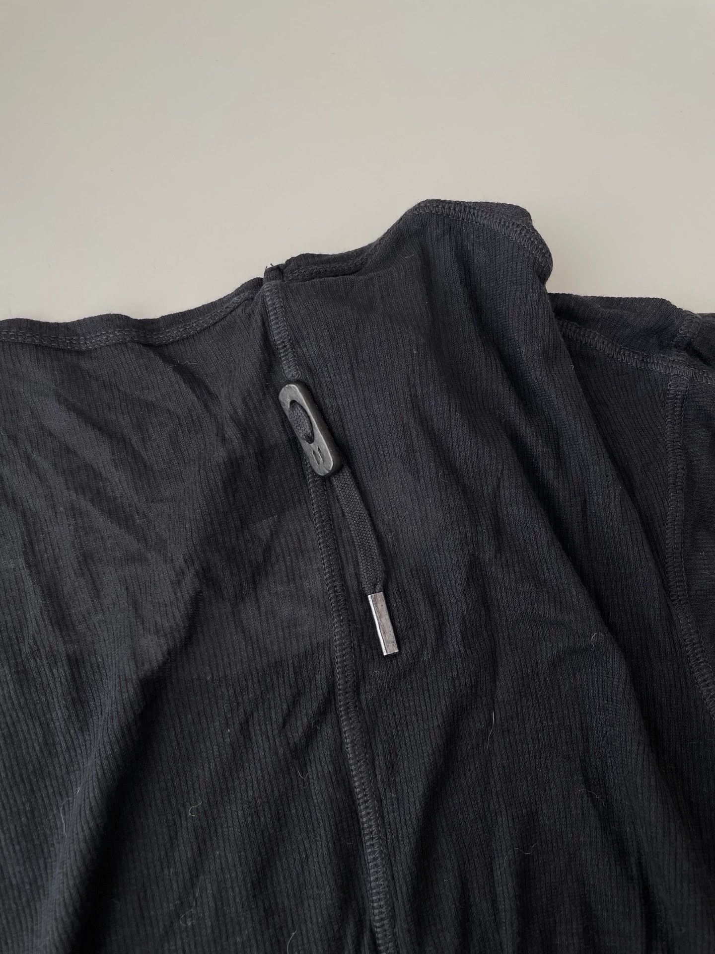 Balenciaga Boris BBS mainline long-sleeved glove tee. Size XS / US 0-2 / IT 36-38 - 4 Thumbnail