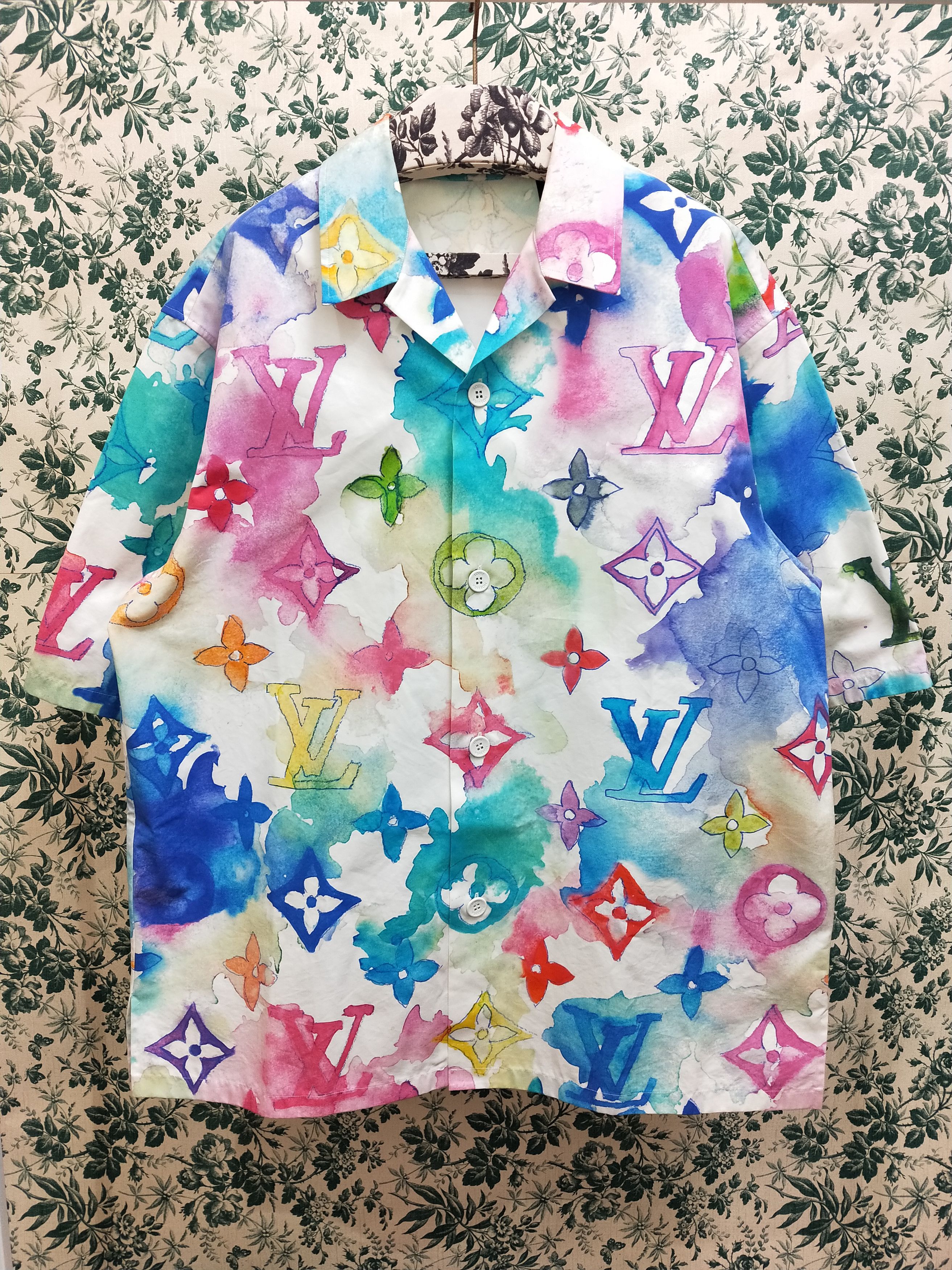 Louis Vuitton Watercolor Monogram Shirt Size US XL / EU 56 / 4 - 1 Thumbnail