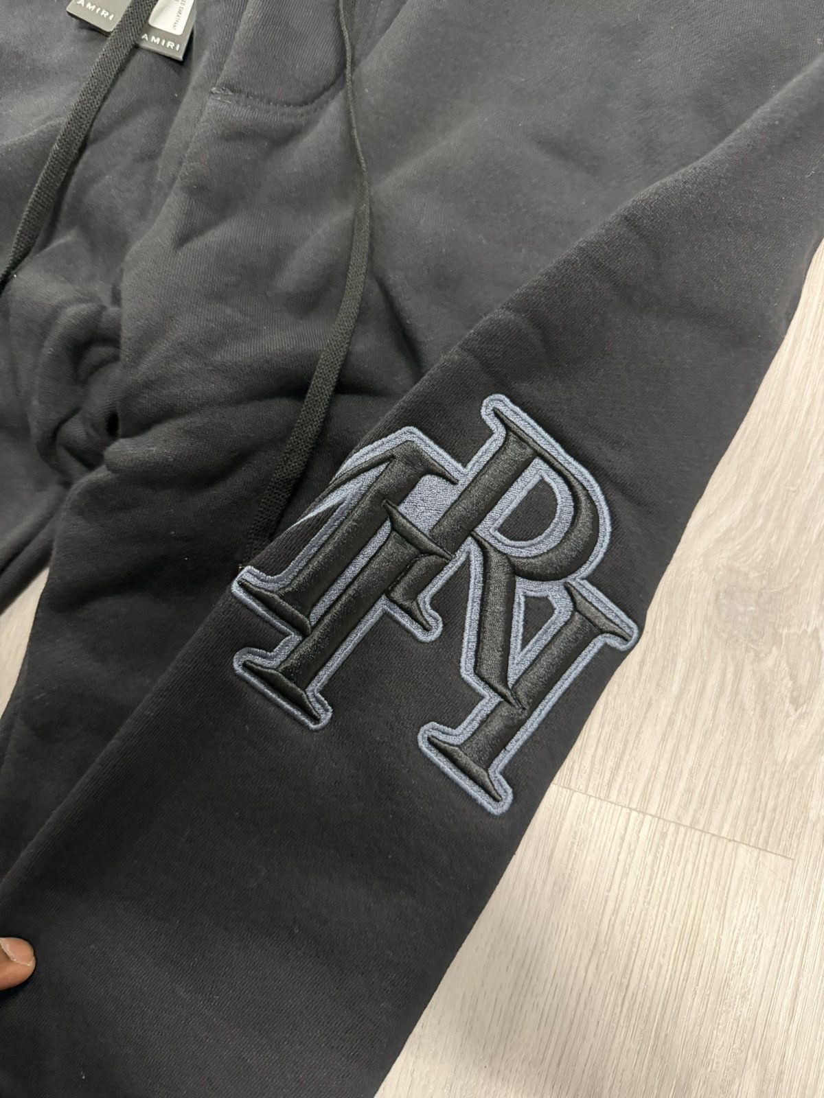 Amiri Amiri Staggered Sweatpants - Size XL Size US 36 / EU 52 - 4 Thumbnail