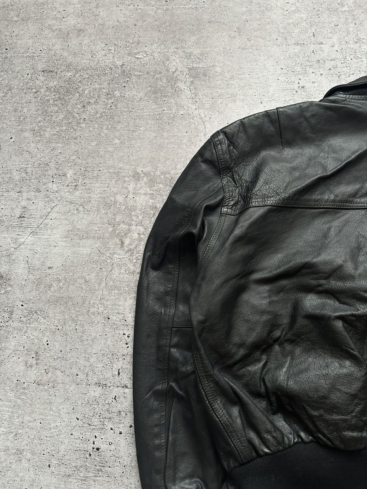 Vintage Vintage U-boot by Riccardo Leather Bomber Jacket Size US L / EU 52-54 / 3 - 16 Thumbnail
