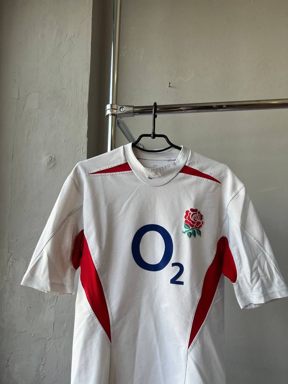 Vintage 2003/4 ENGLAND TEAM HOME RUGBY UNION NIKE JERSEY SHIRT SZ L Size US L / EU 52-54 / 3 - 3 Thumbnail
