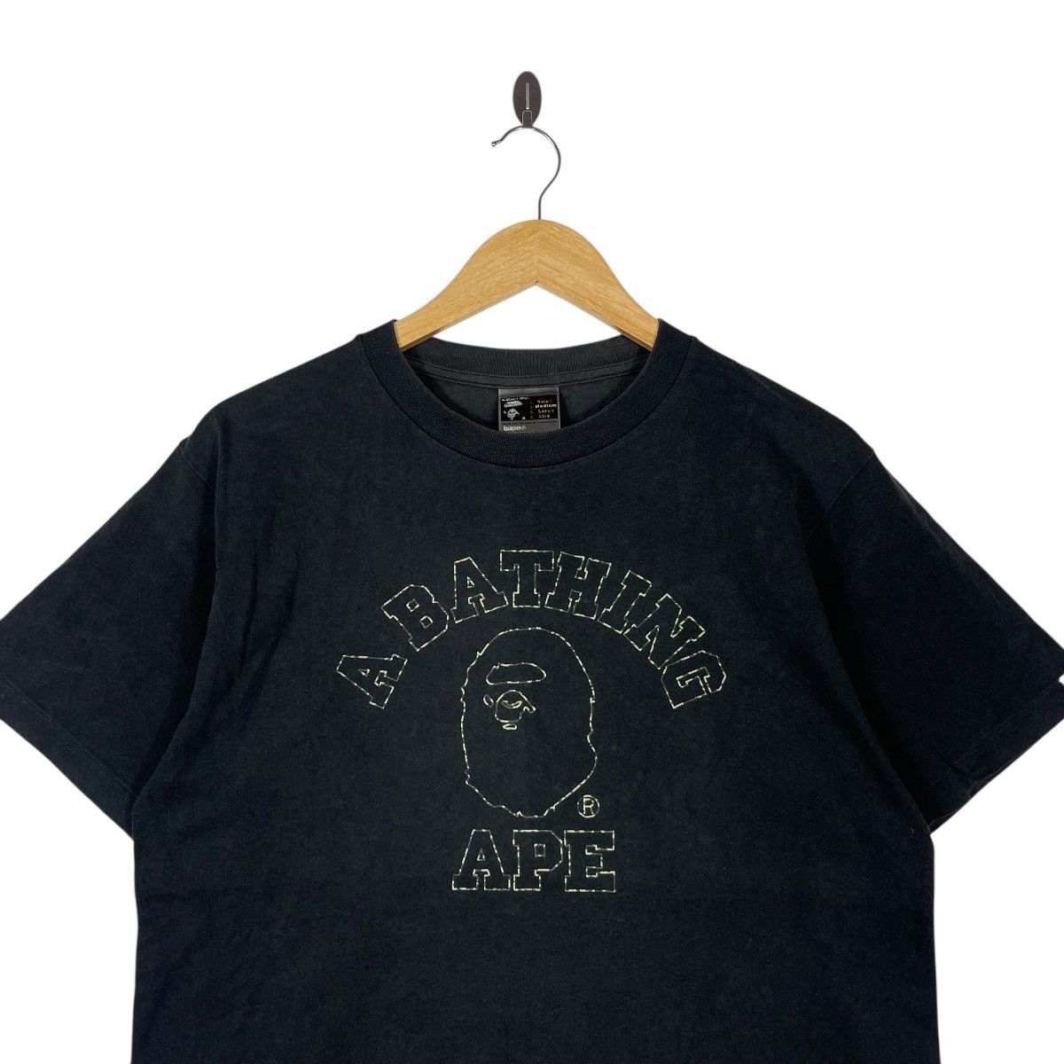 Bape A Bathing Ape (BAPE) Ape Head Logo Tee | Early 2000s Y2K Size US M / EU 48-50 / 2 - 2 Thumbnail