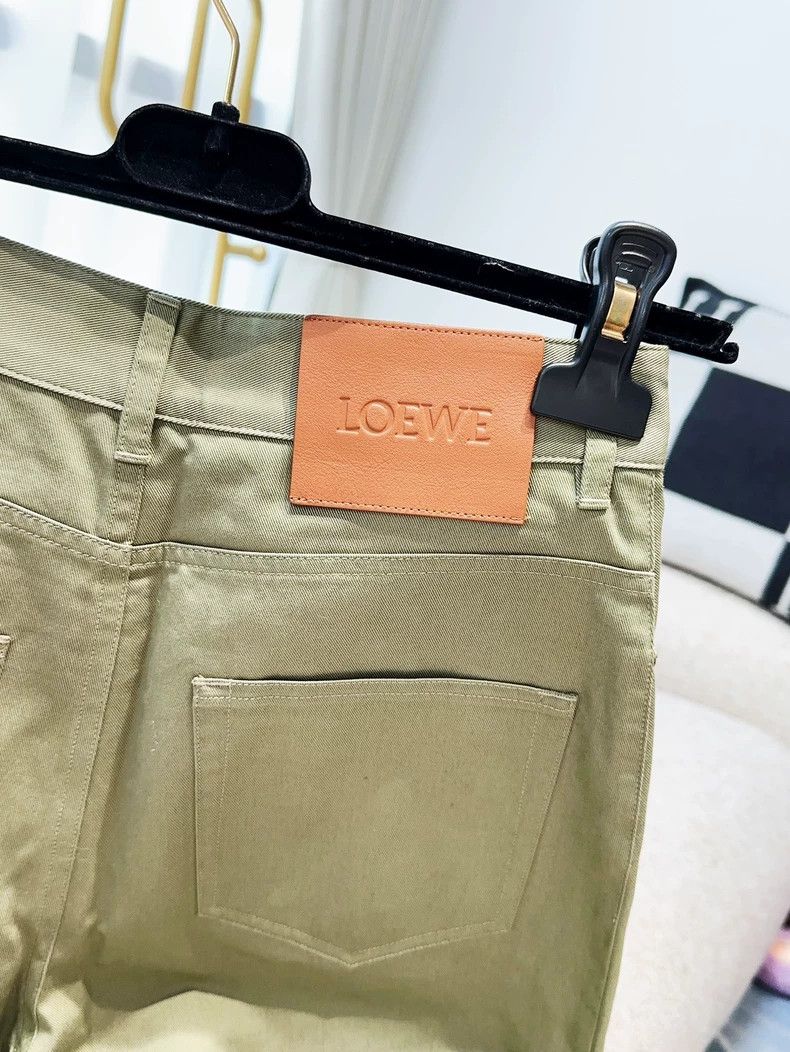 Loewe LOEWE Military green 36 code leather card letters wide leg Size 24" / US 00 / IT 34 - 3 Thumbnail