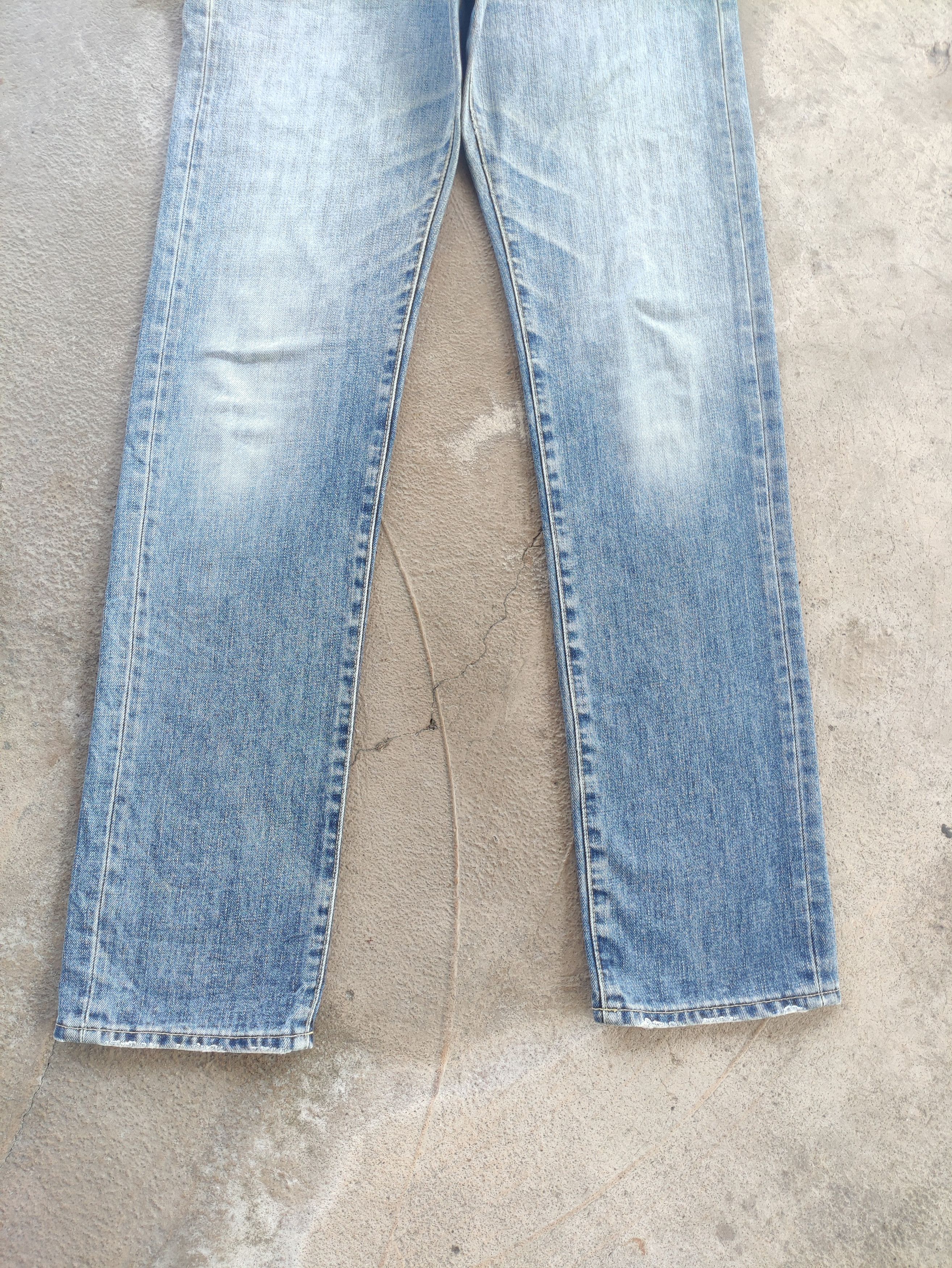 Japanese Brand Vintage Japanese Jean Distressed Faded Denim Pants Size US 33 - 4 Thumbnail
