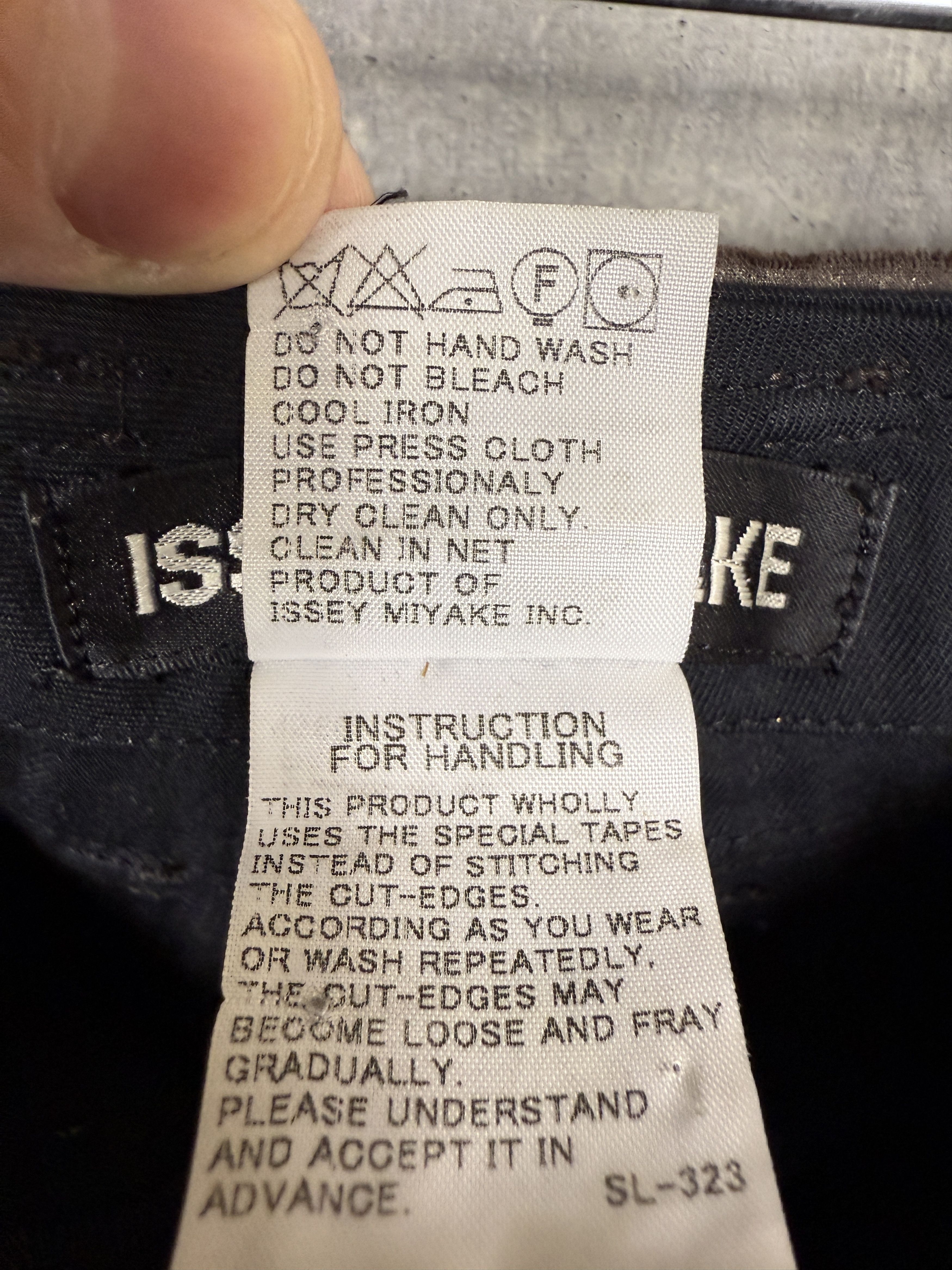 Issey Miyake Issey Miyake AW02 Waxed Reconstructed Patchwork Jeans Size US 30 / EU 46 - 4 Thumbnail
