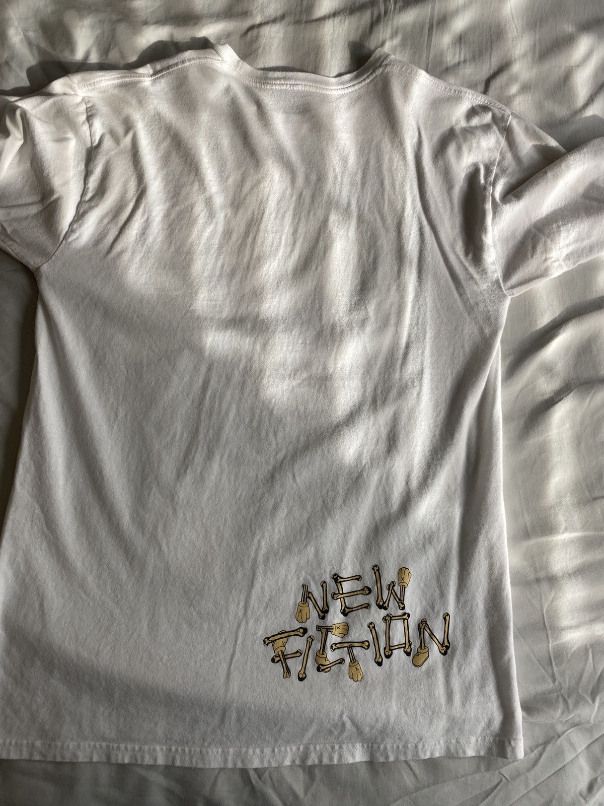 Kaws × Uniqlo Kaws New Fiction Tee Size US L / EU 52-54 / 3 - 2 Thumbnail
